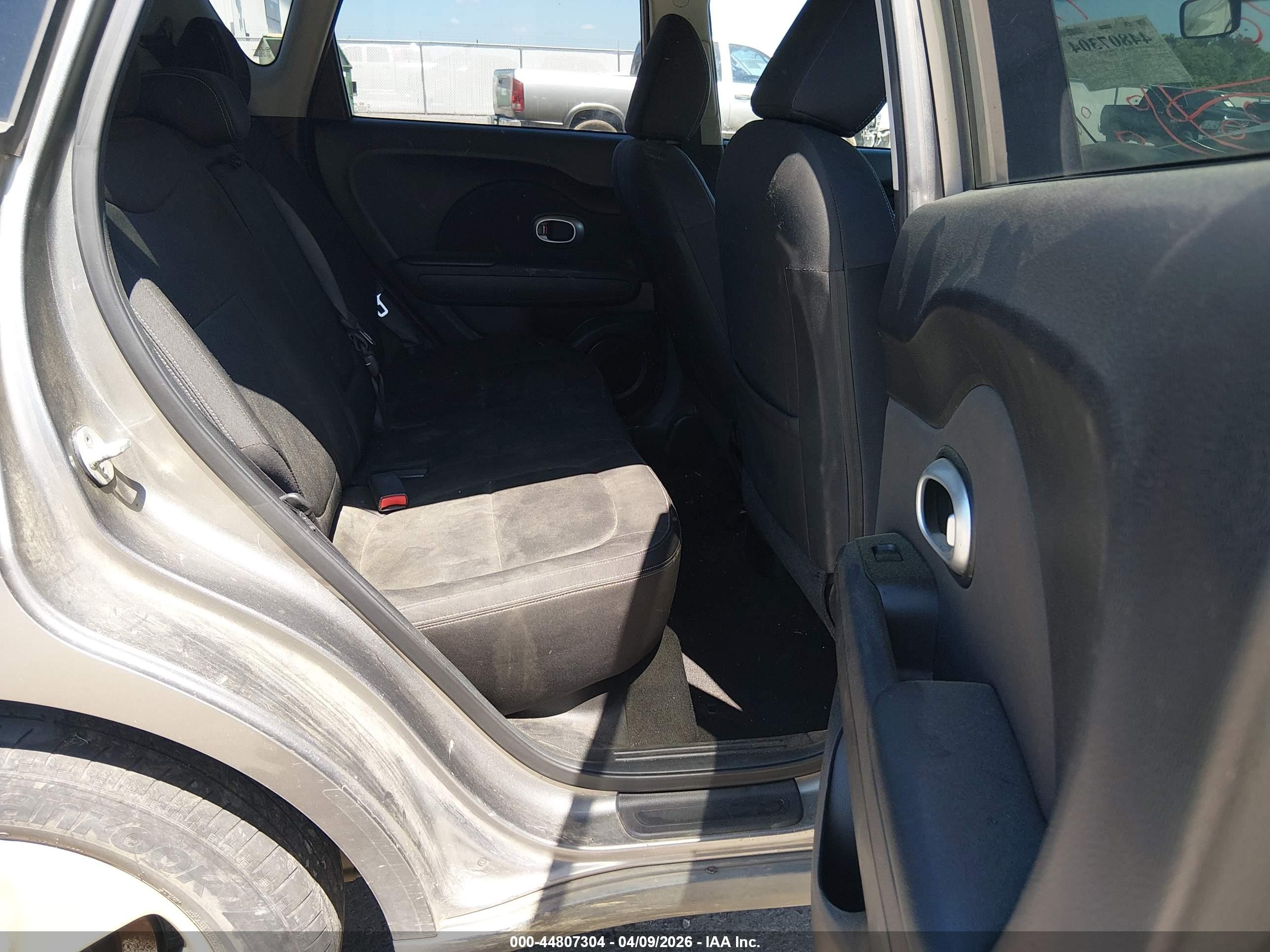 2014 Kia Soul   Gray vin: KNDJN2A23E7099770