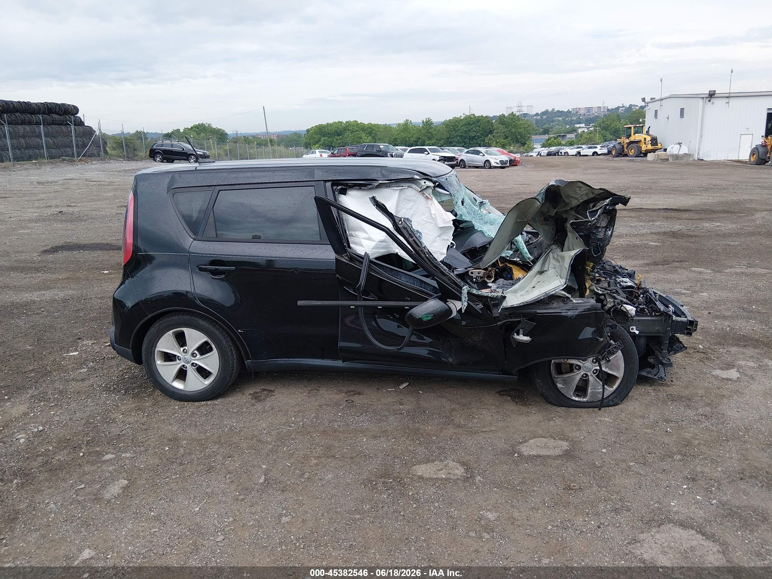 2014 Kia Soul   Black vin: KNDJN2A23E7741890