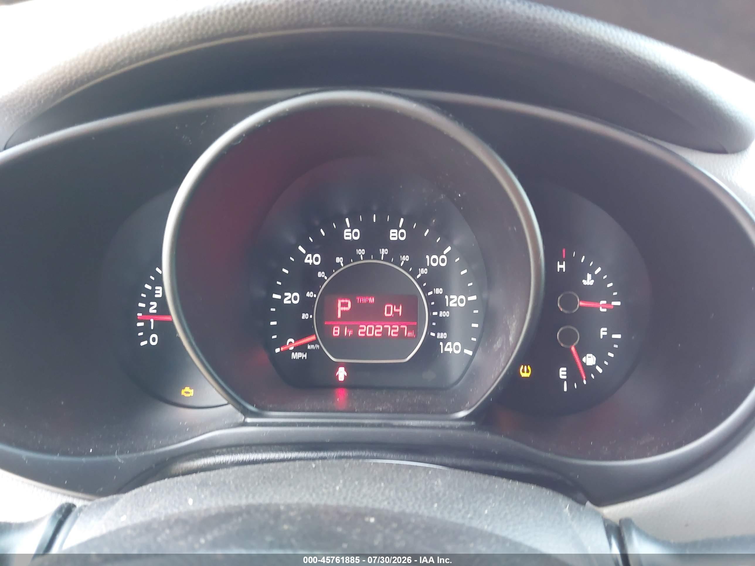 2015 Kia Soul   White vin: KNDJN2A23F7122580