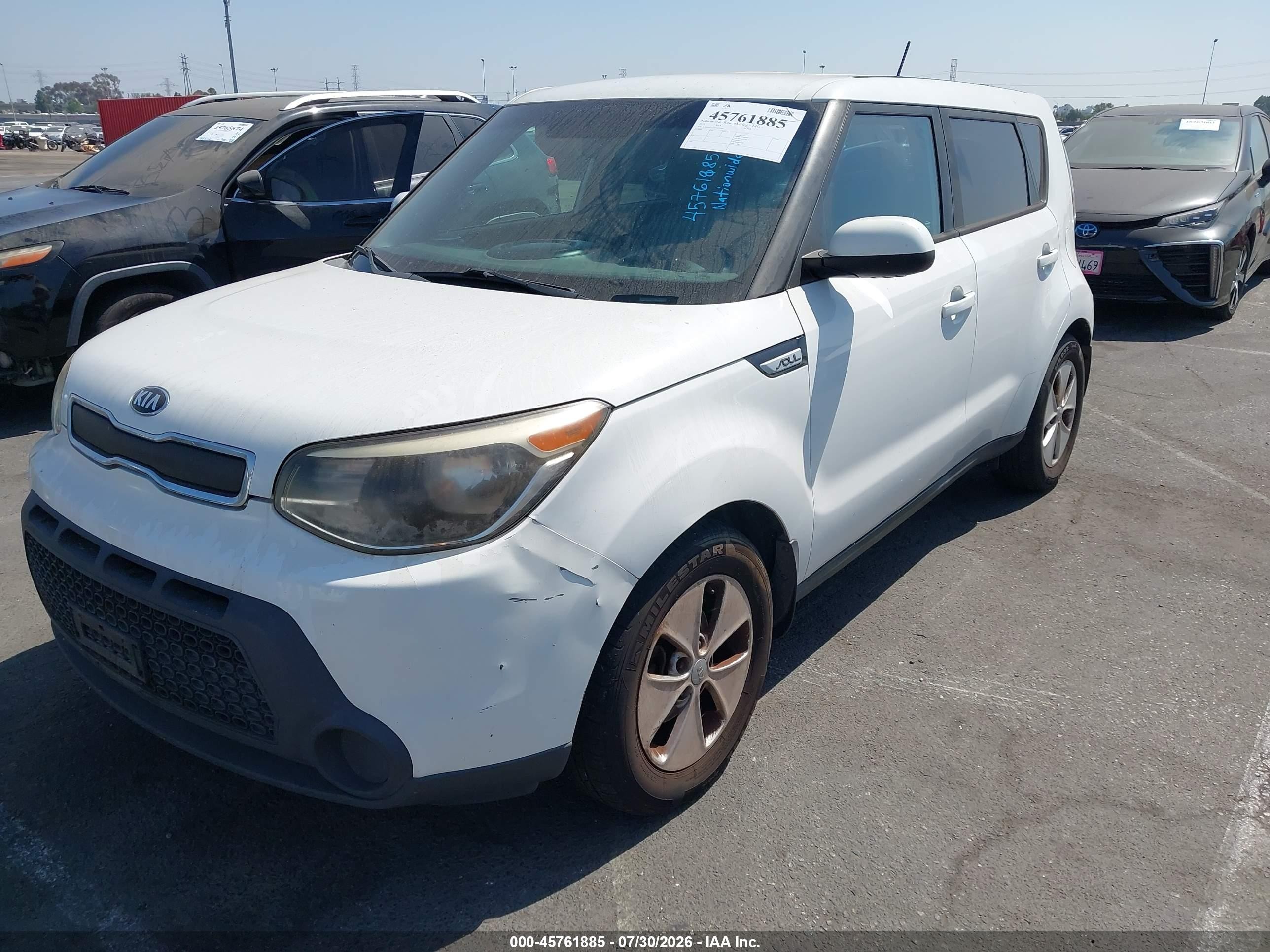 2015 Kia Soul   White vin: KNDJN2A23F7122580