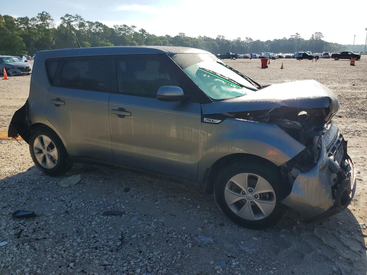 2015 Kia Soul Base Gray vin: KNDJN2A23F7127956