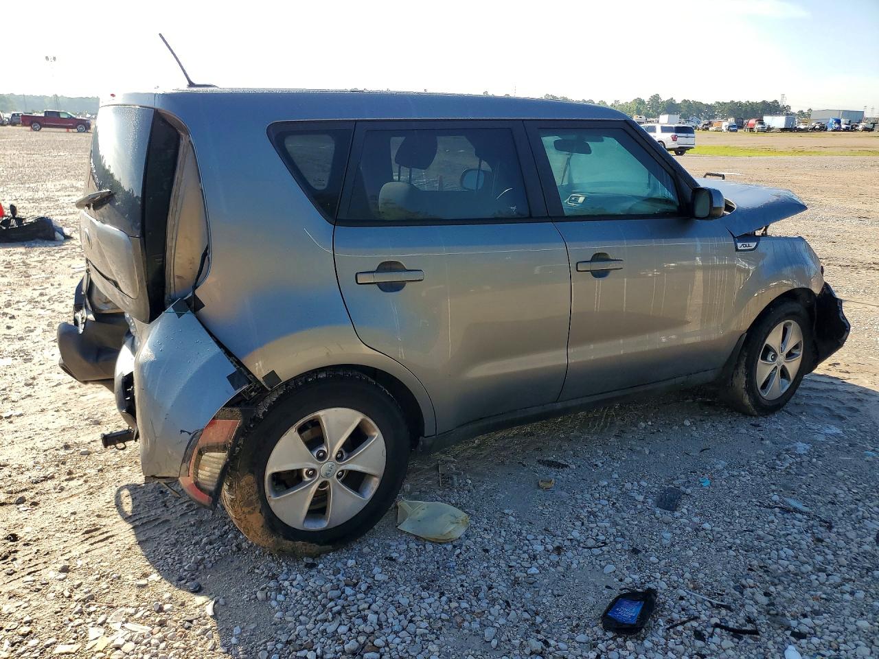 2015 Kia Soul Base Gray vin: KNDJN2A23F7127956