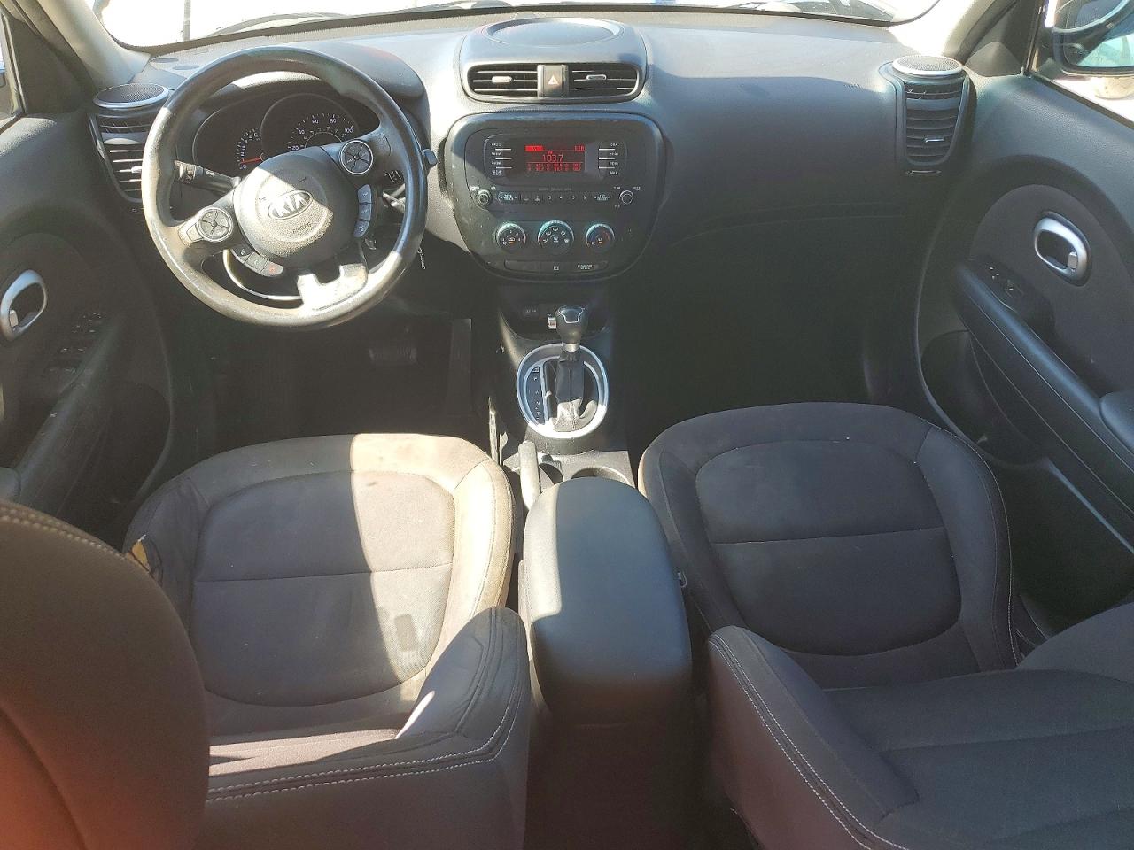 2015 Kia Soul Base Gray vin: KNDJN2A23F7130744
