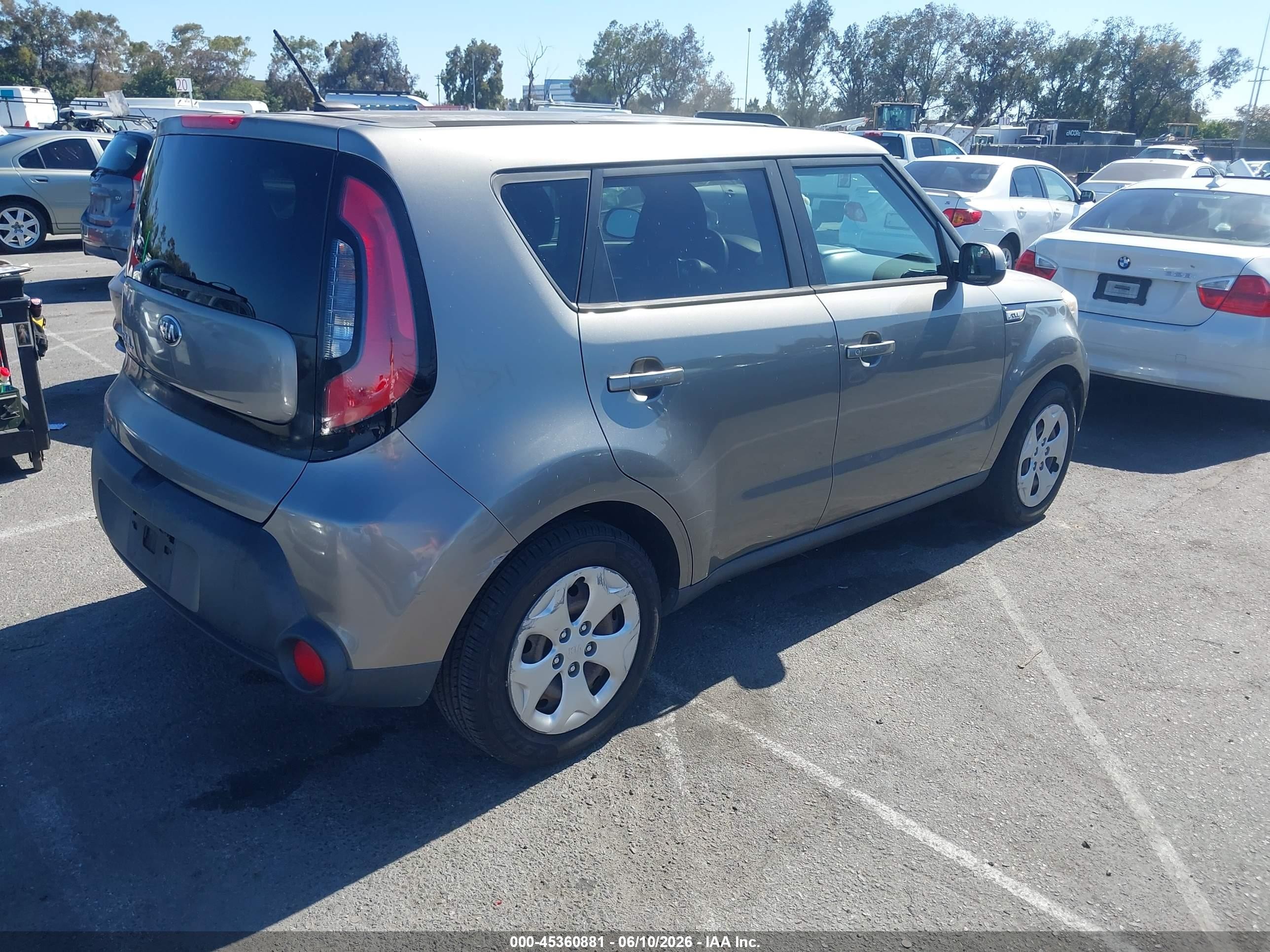 2015 Kia Soul   Gray vin: KNDJN2A23F7160570