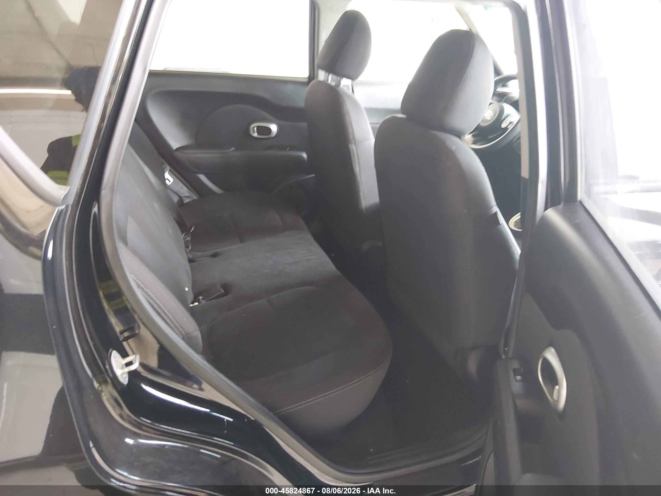 2015 Kia Soul   Black vin: KNDJN2A23F7167843
