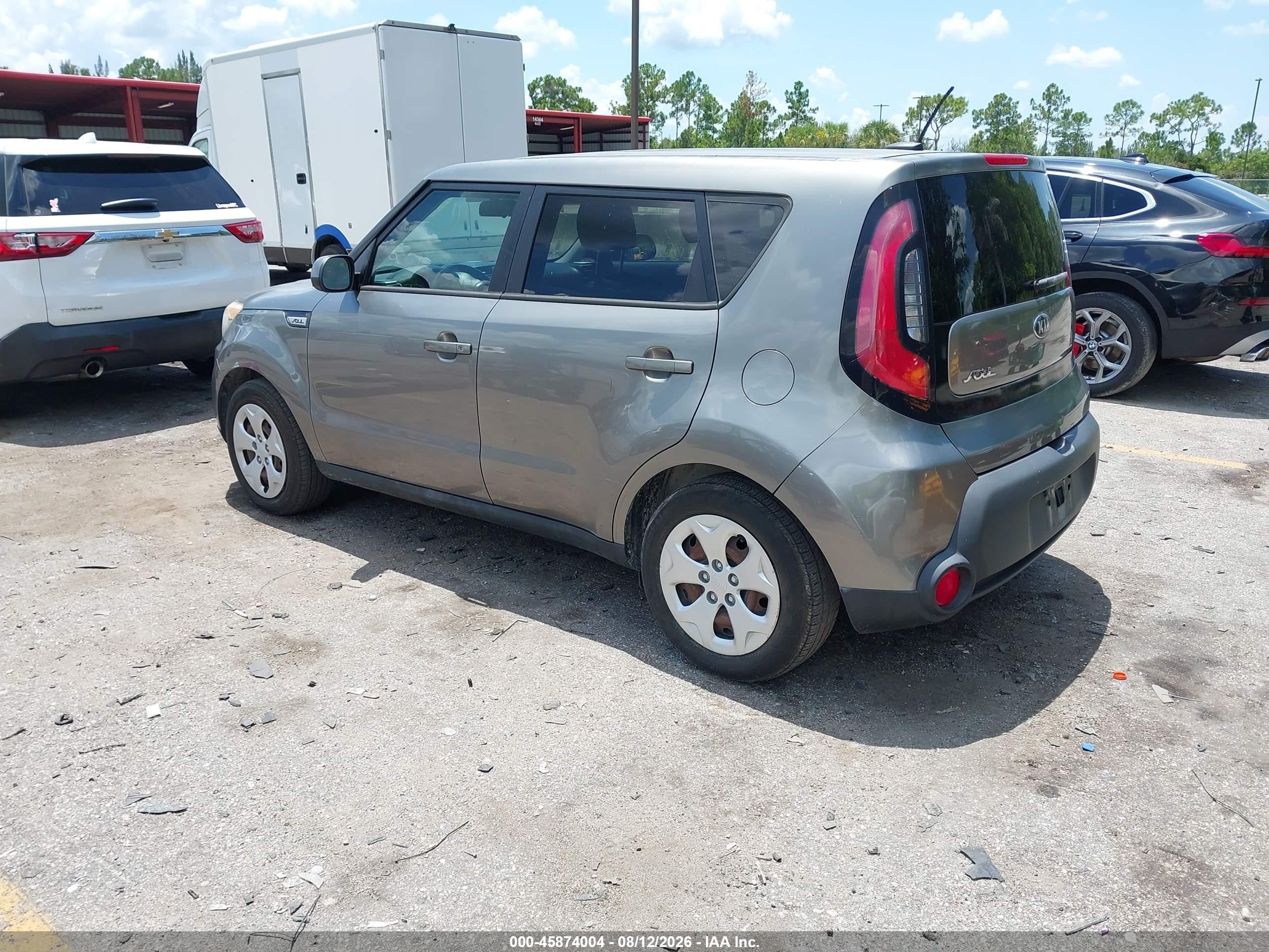 2015 Kia Soul   Silver vin: KNDJN2A23F7175814