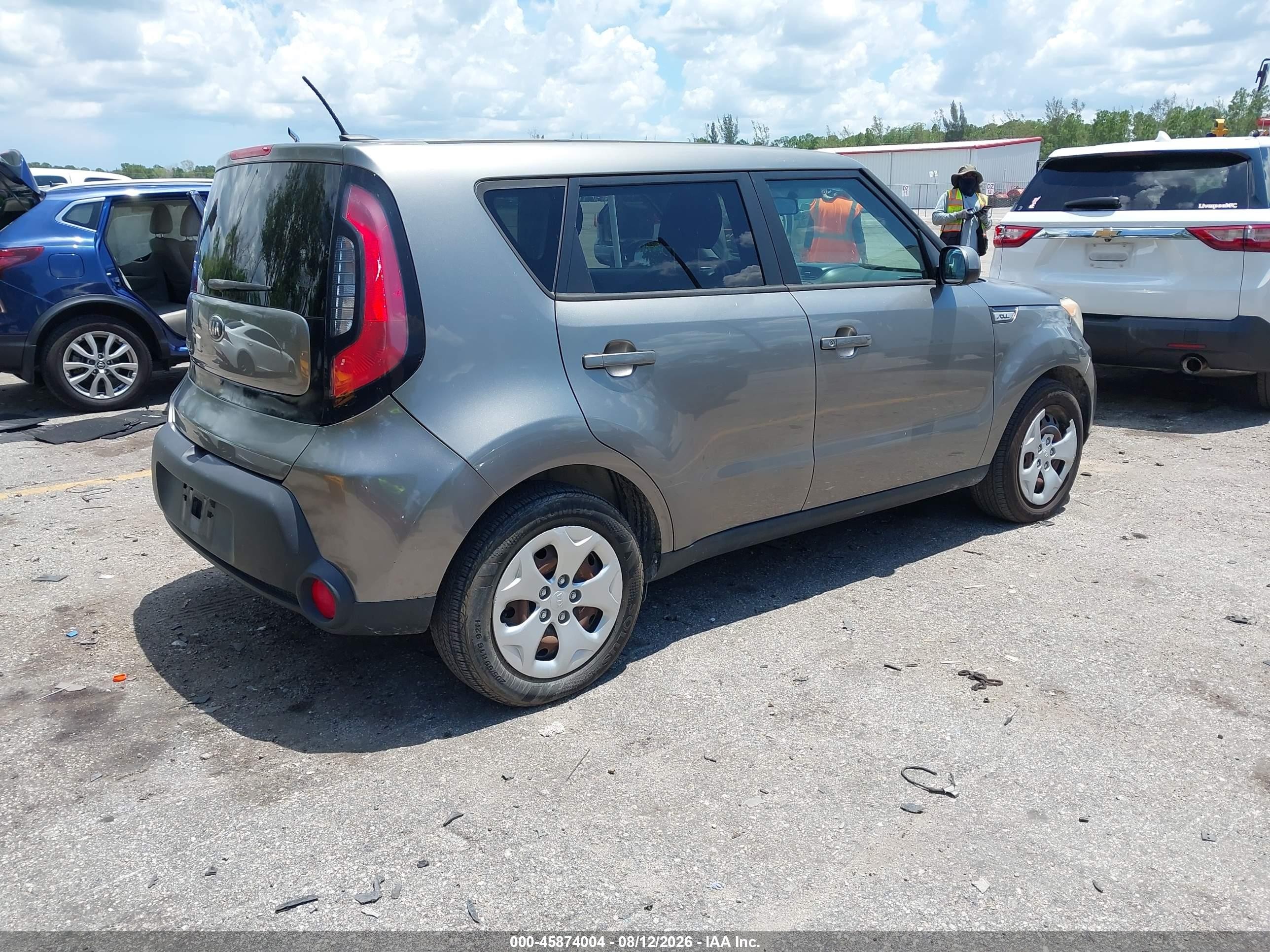 2015 Kia Soul   Silver vin: KNDJN2A23F7175814