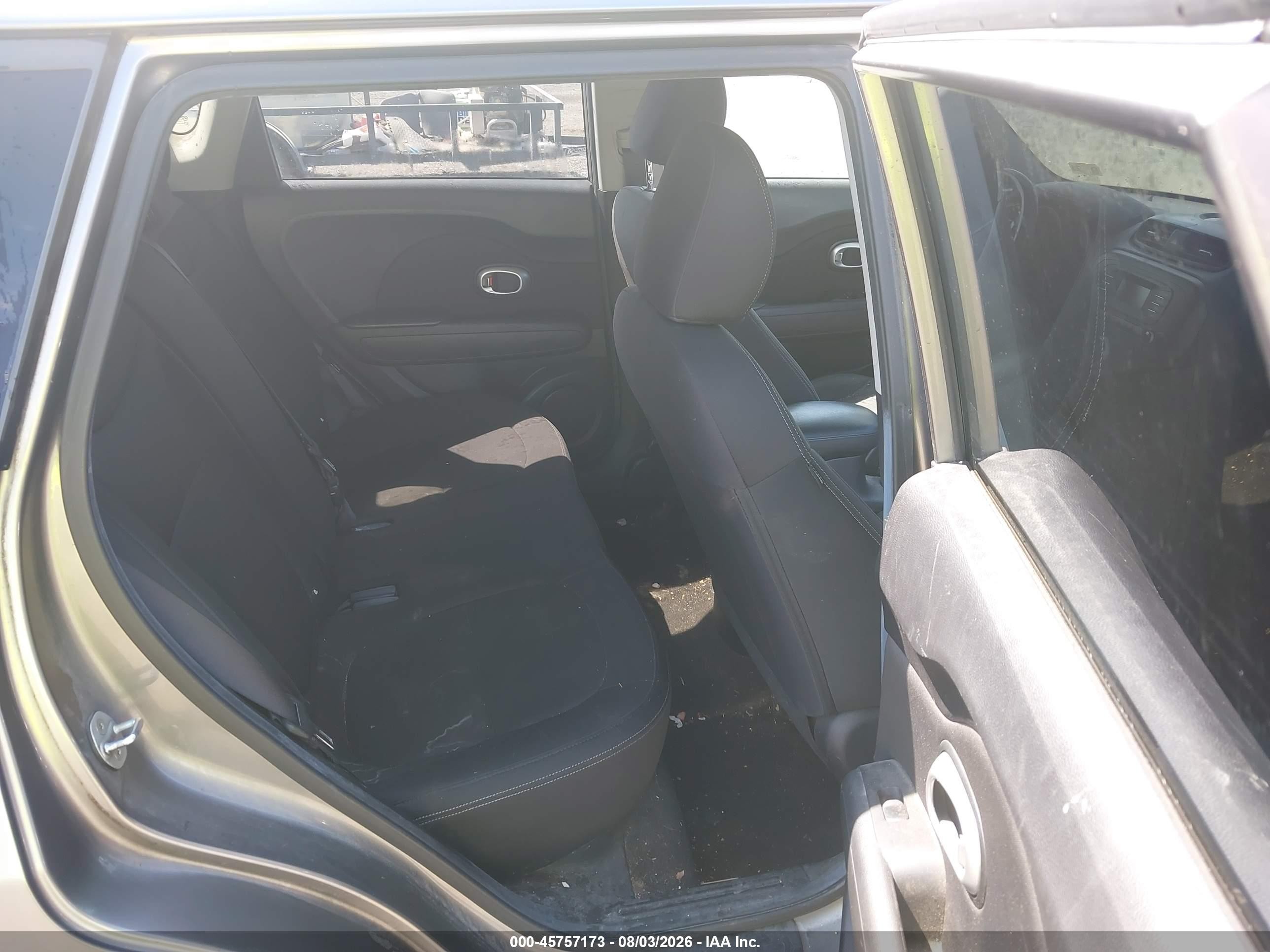 2015 Kia Soul   Gray vin: KNDJN2A23F7224851