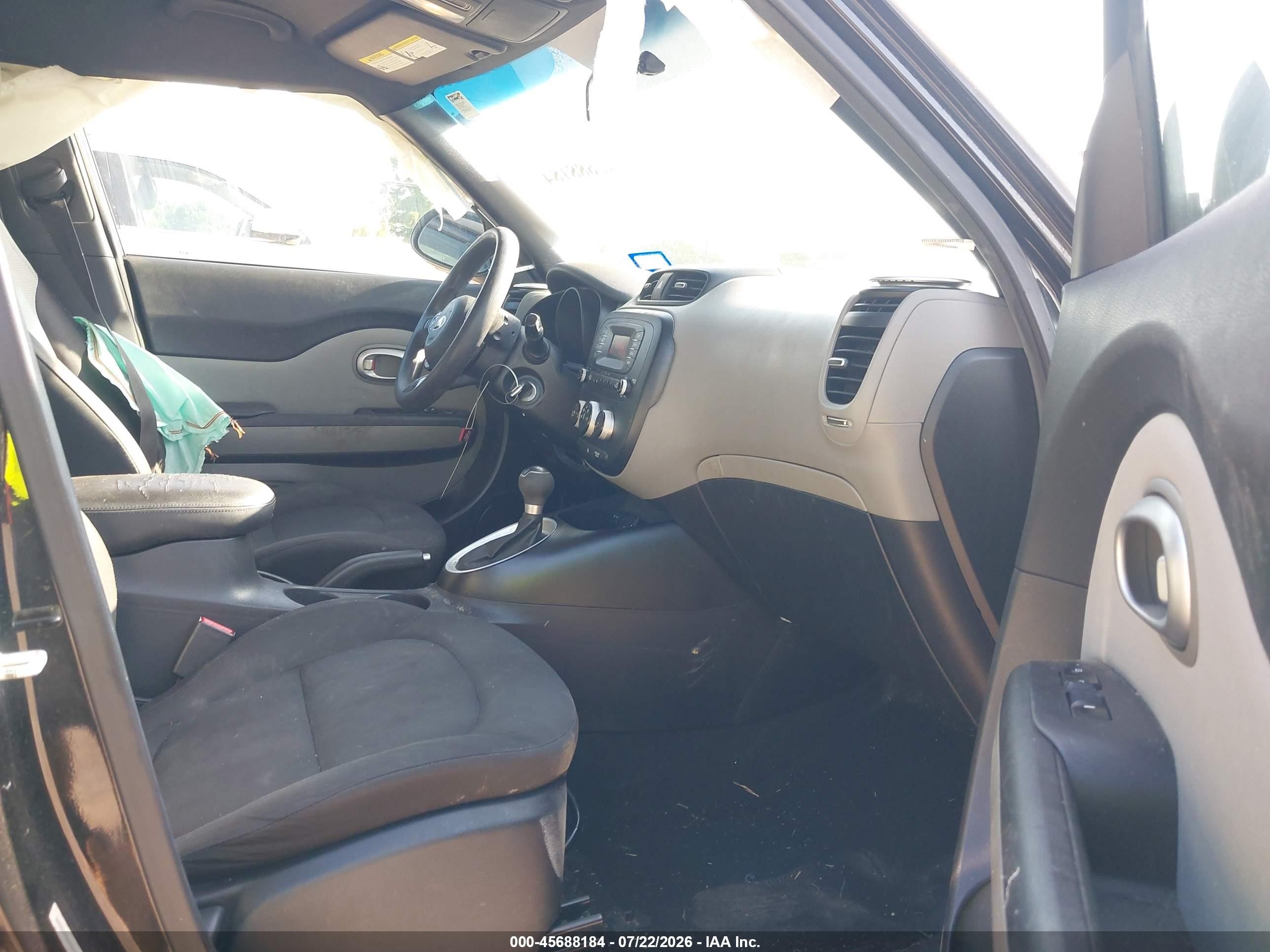 2015 Kia Soul   Black vin: KNDJN2A23F7768010