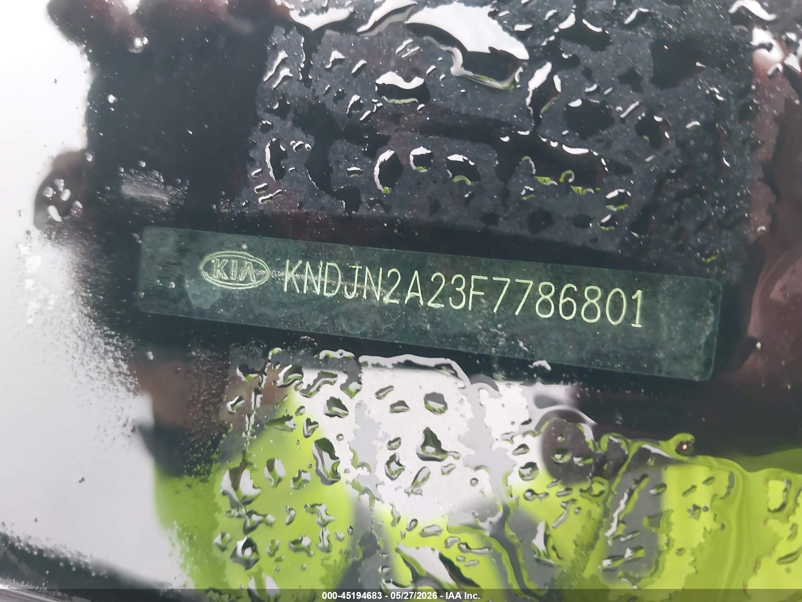 2015 Kia Soul   Silver vin: KNDJN2A23F7786801