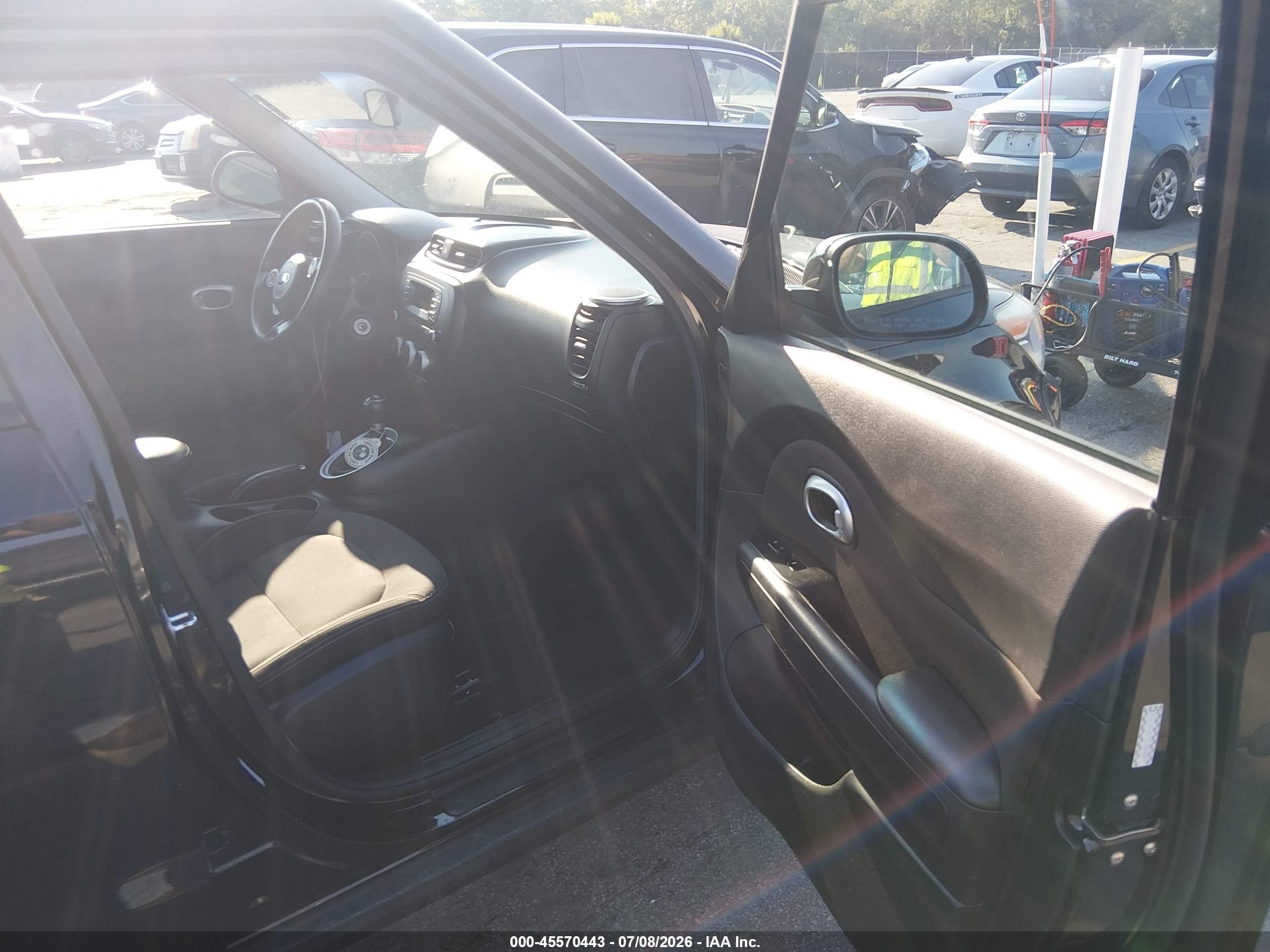 2015 Kia Soul   Black vin: KNDJN2A23F7800809