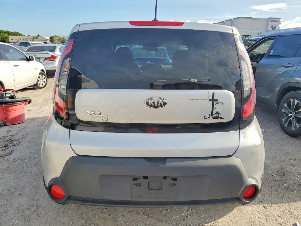 2015 Kia Soul Base Black vin: KNDJN2A23F7812927