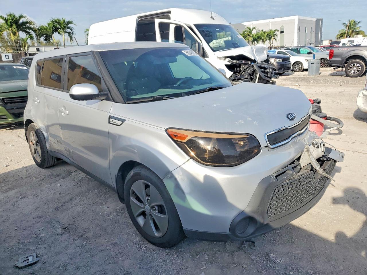 2015 Kia Soul Base Black vin: KNDJN2A23F7812927