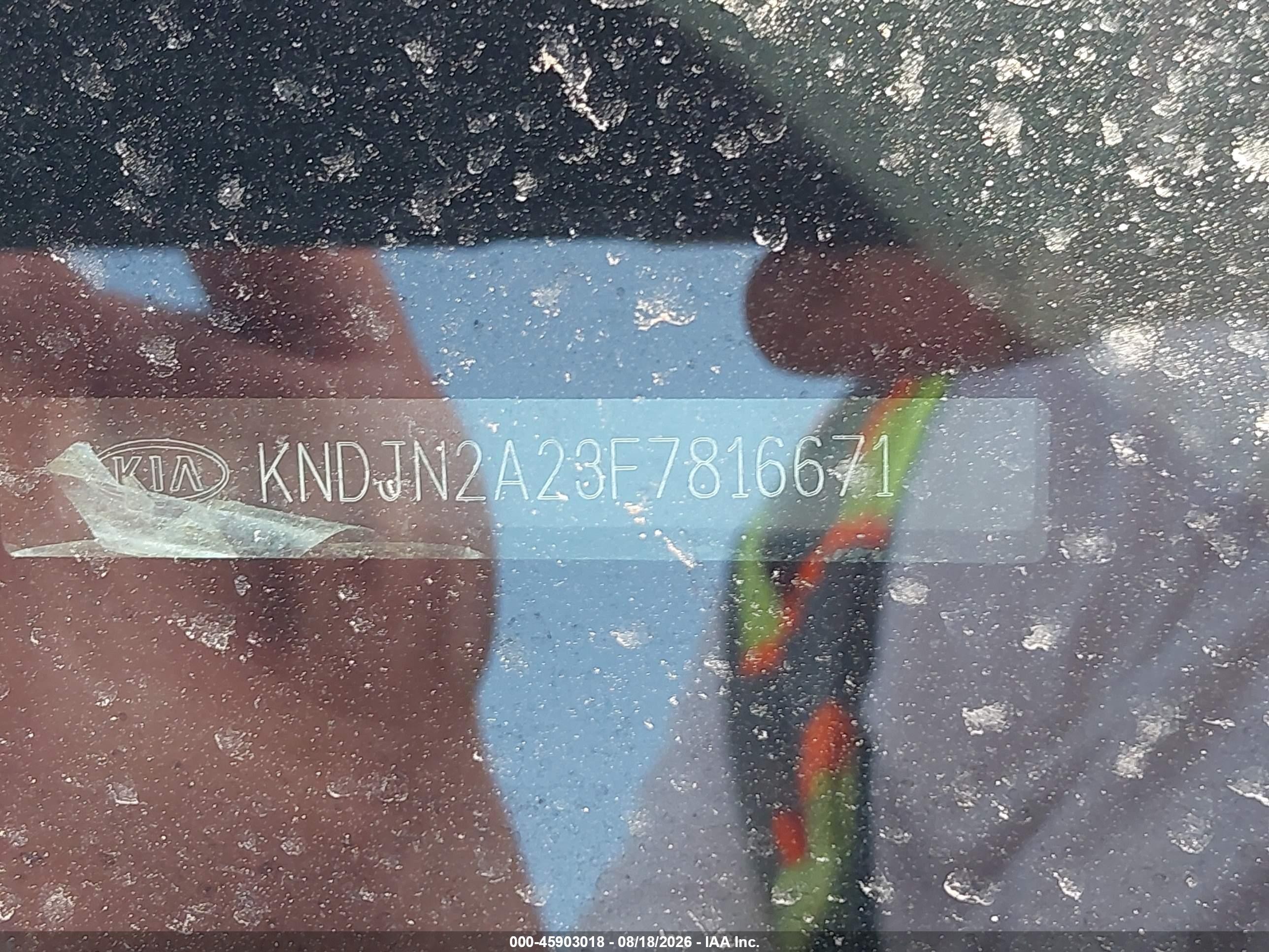 2015 Kia Soul   Silver vin: KNDJN2A23F7816671