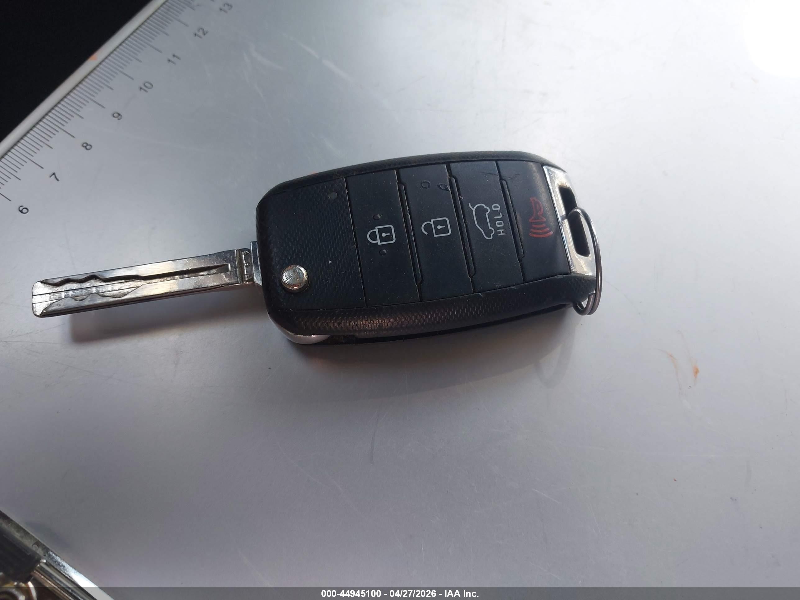 2019 Kia Soul   Red vin: KNDJN2A23K7688510