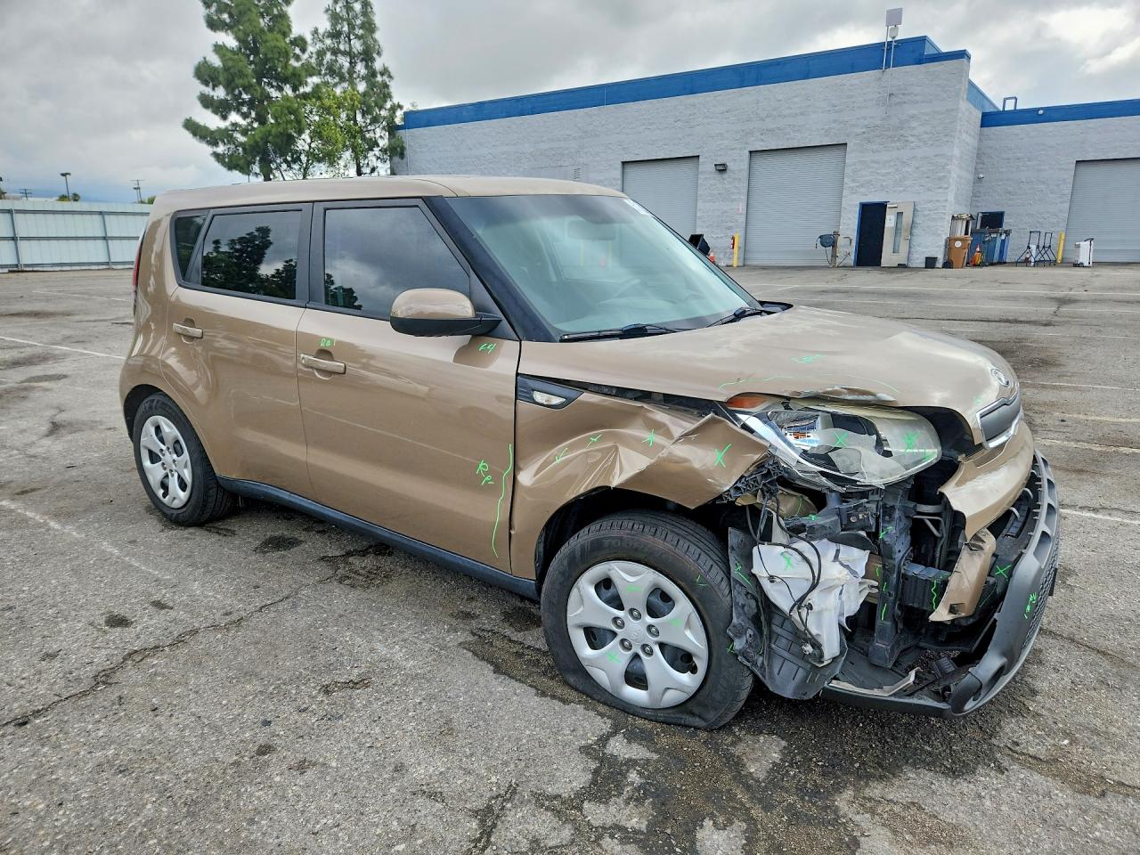 2014 Kia Soul Base Tan vin: KNDJN2A24E7017271