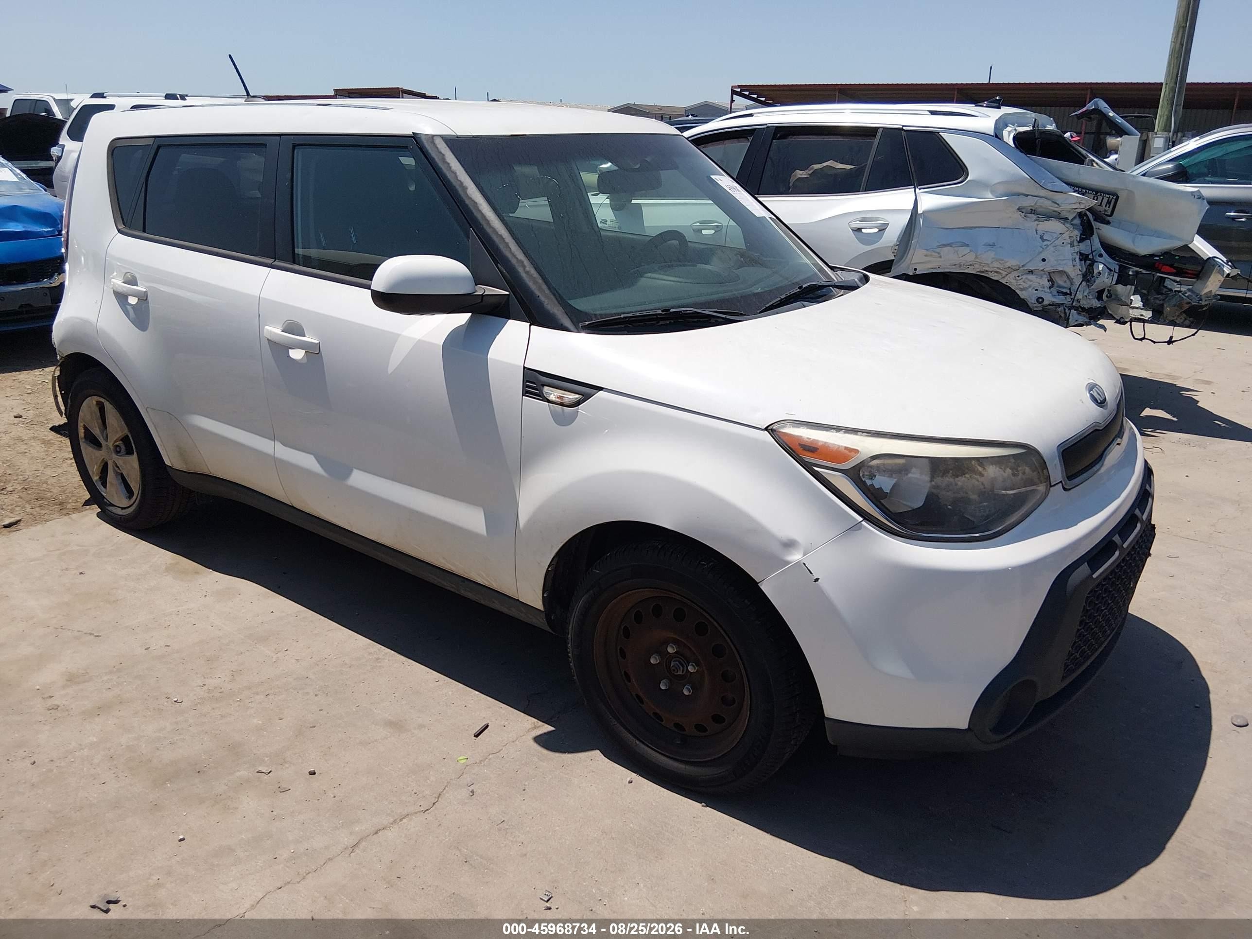 2014 Kia Soul   White vin: KNDJN2A24E7030182