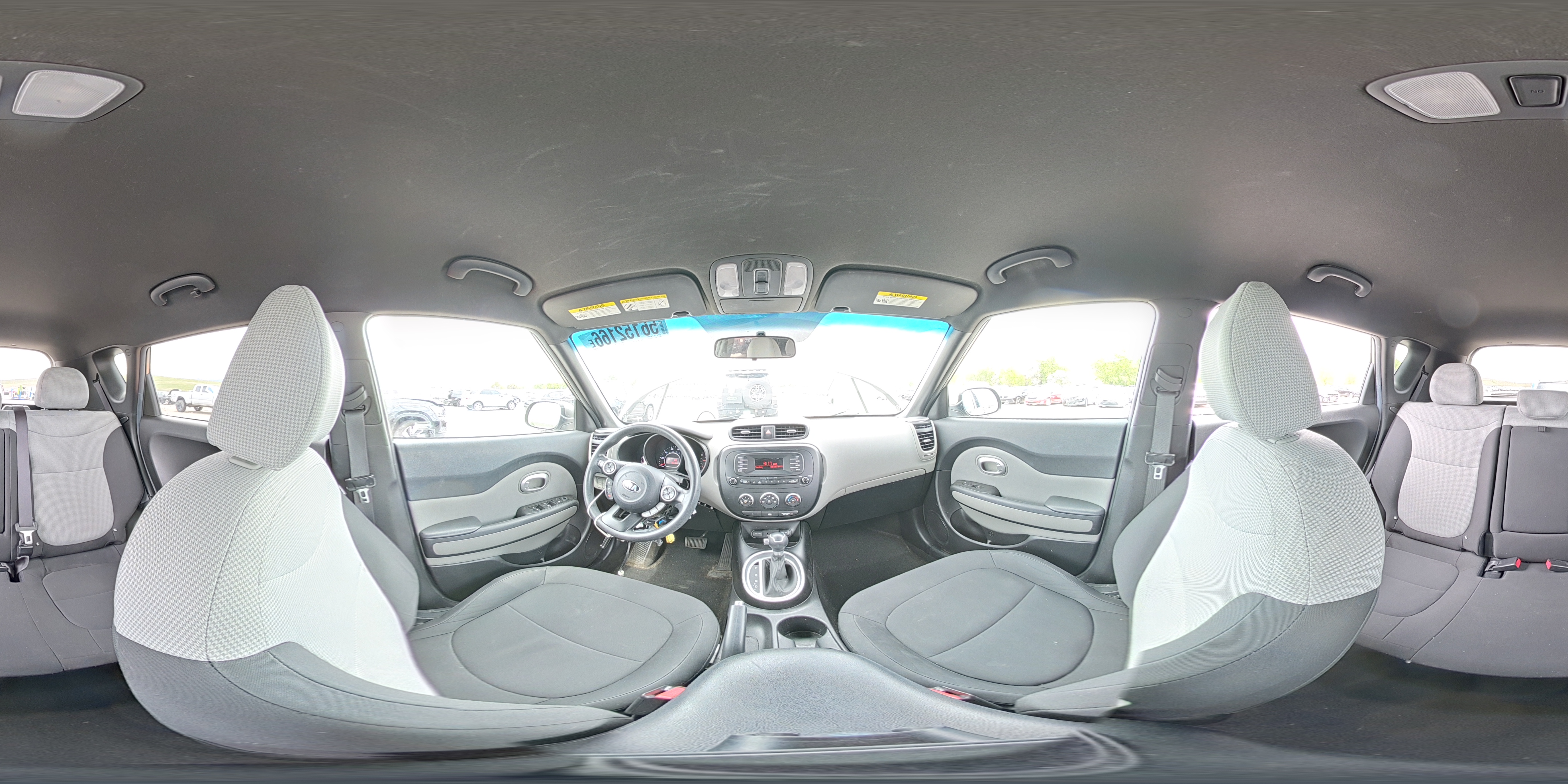 2014 Kia Soul Base Gray vin: KNDJN2A24E7045152