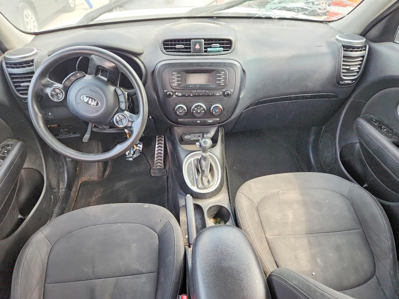 2014 Kia Soul Base White vin: KNDJN2A24E7067541