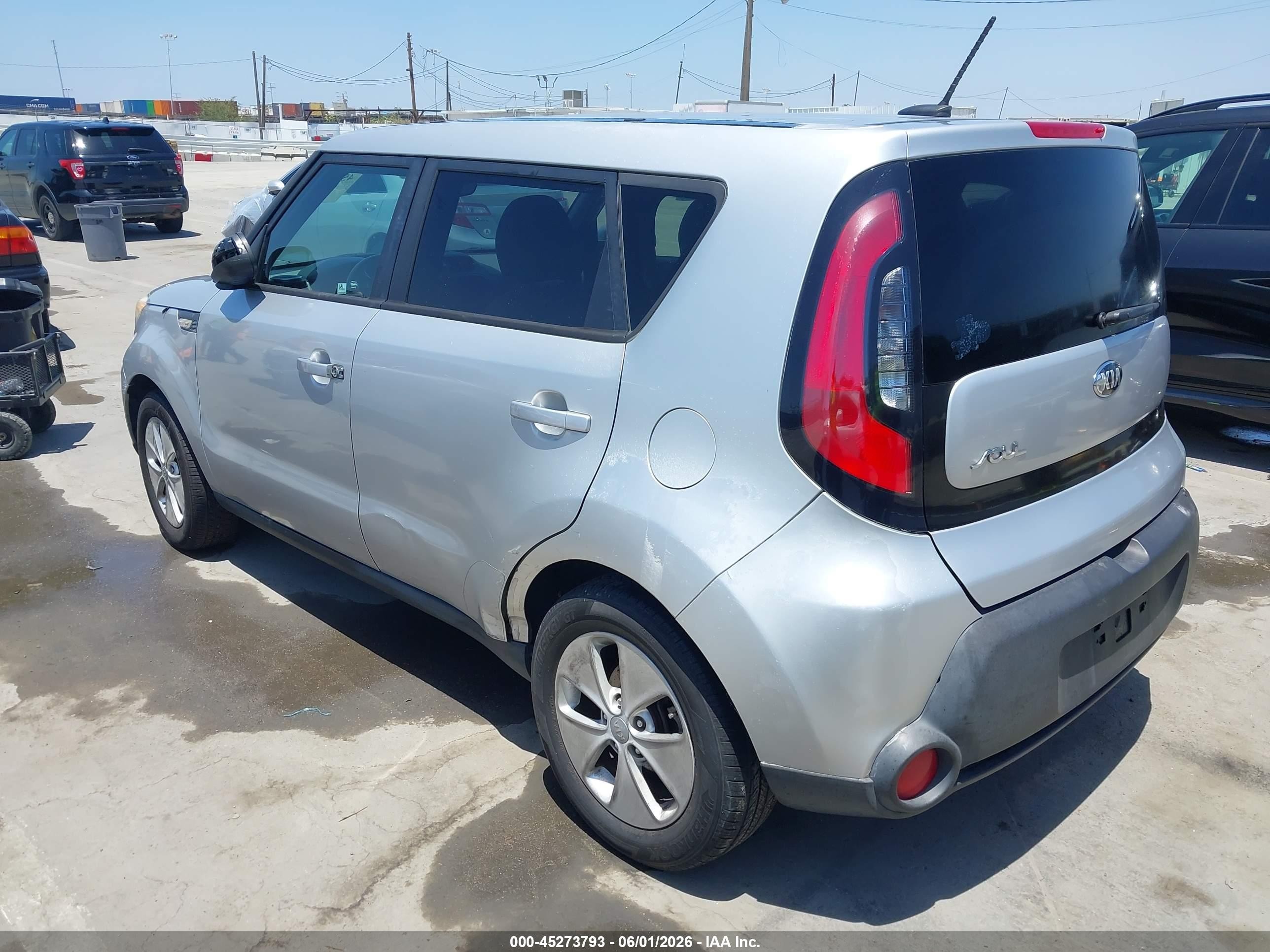 2014 Kia Soul   Silver vin: KNDJN2A24E7702211