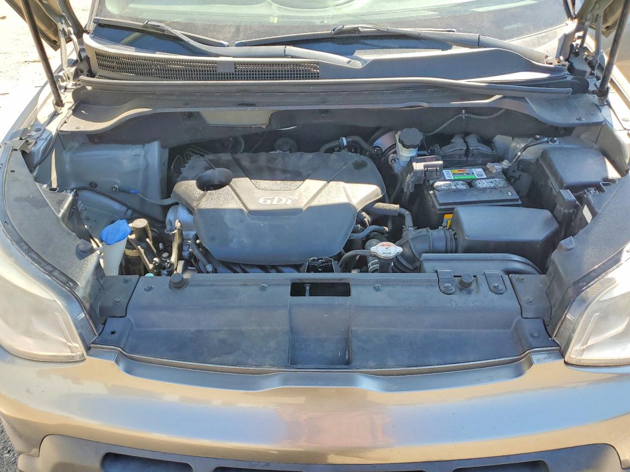 2015 Kia Soul Base Серый vin: KNDJN2A24F7140148