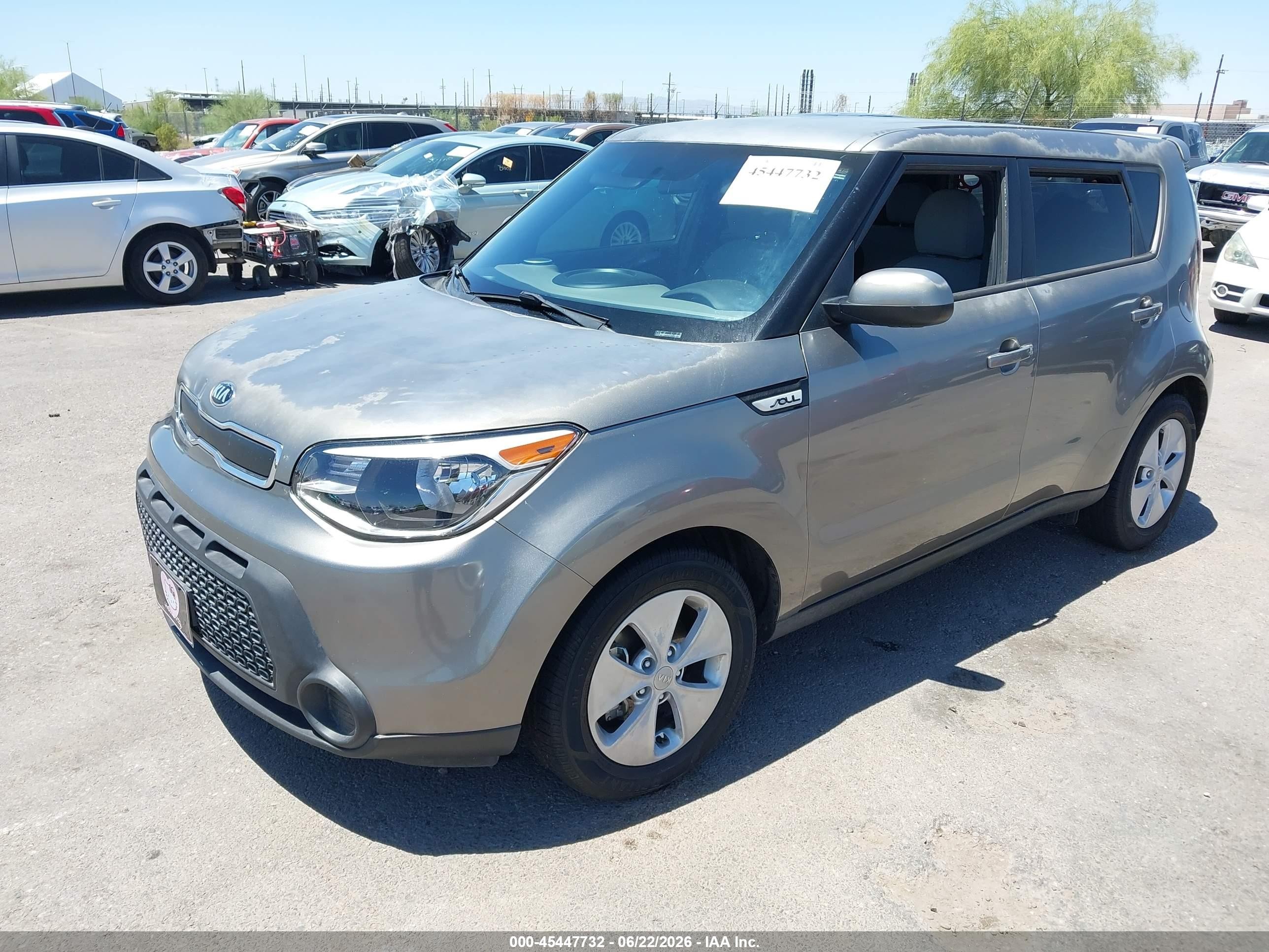 2015 Kia Soul   Gray vin: KNDJN2A24F7156138