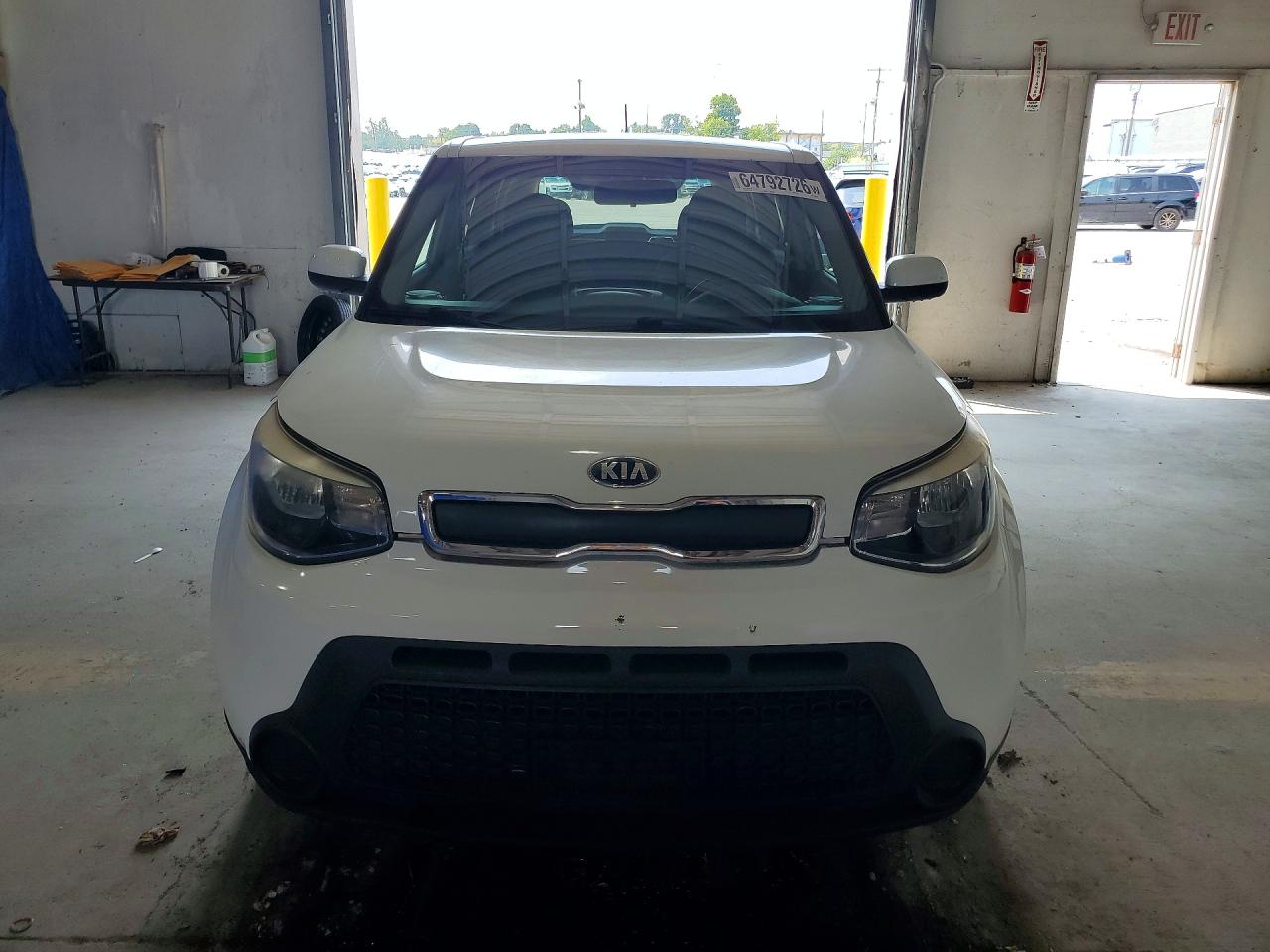 2015 Kia Soul Base Белый vin: KNDJN2A24F7163008