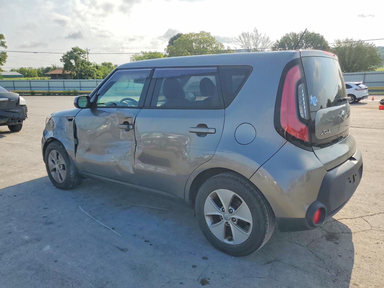 2015 Kia Soul Base Серый vin: KNDJN2A24F7167849