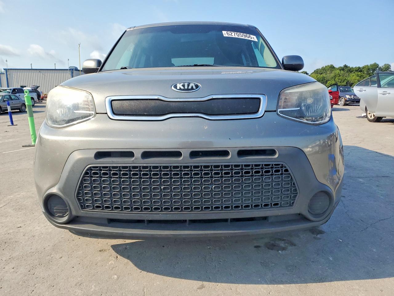 2015 Kia Soul Base Серый vin: KNDJN2A24F7167849