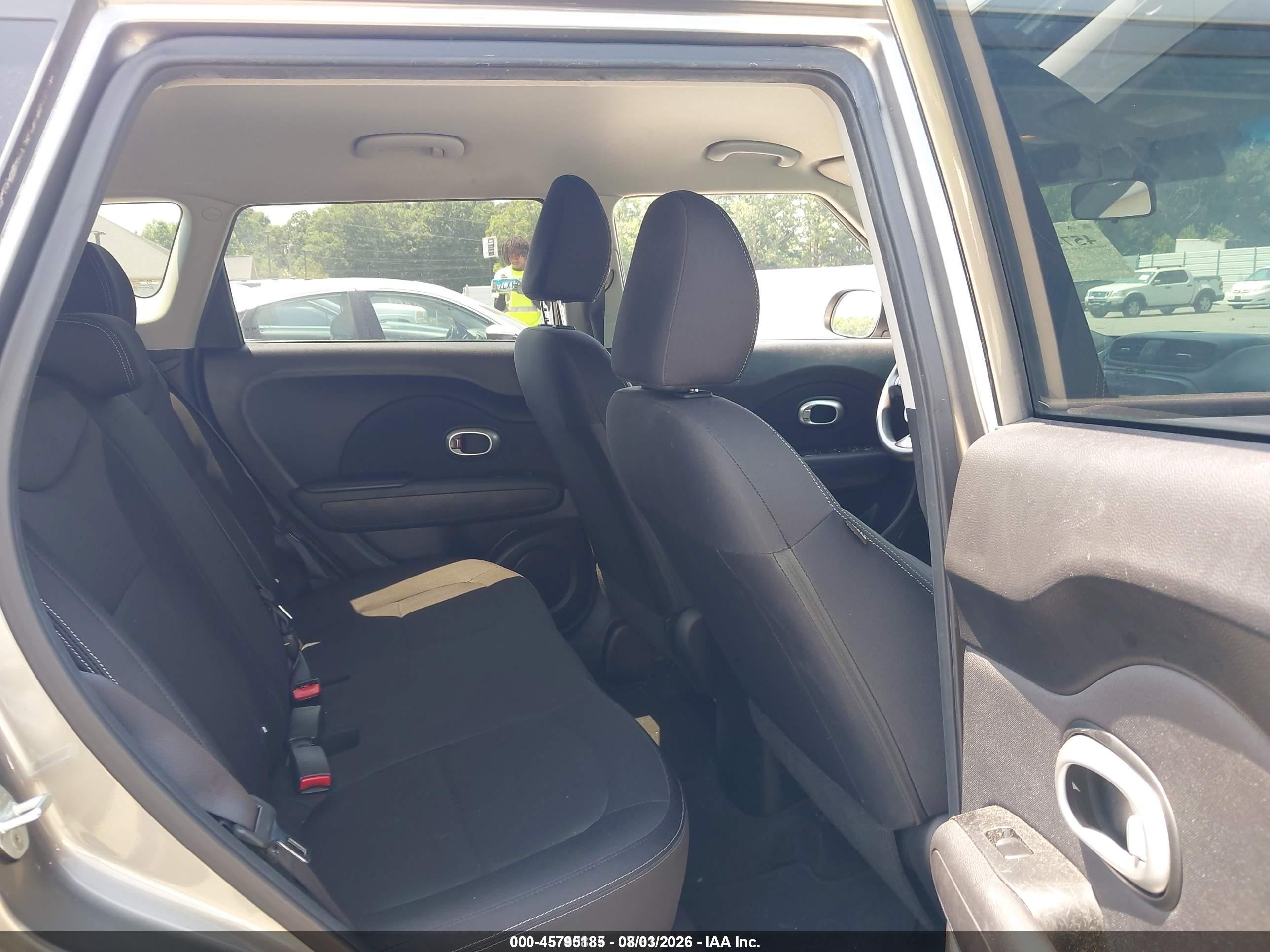 2015 Kia Soul   Gray vin: KNDJN2A24F7169763