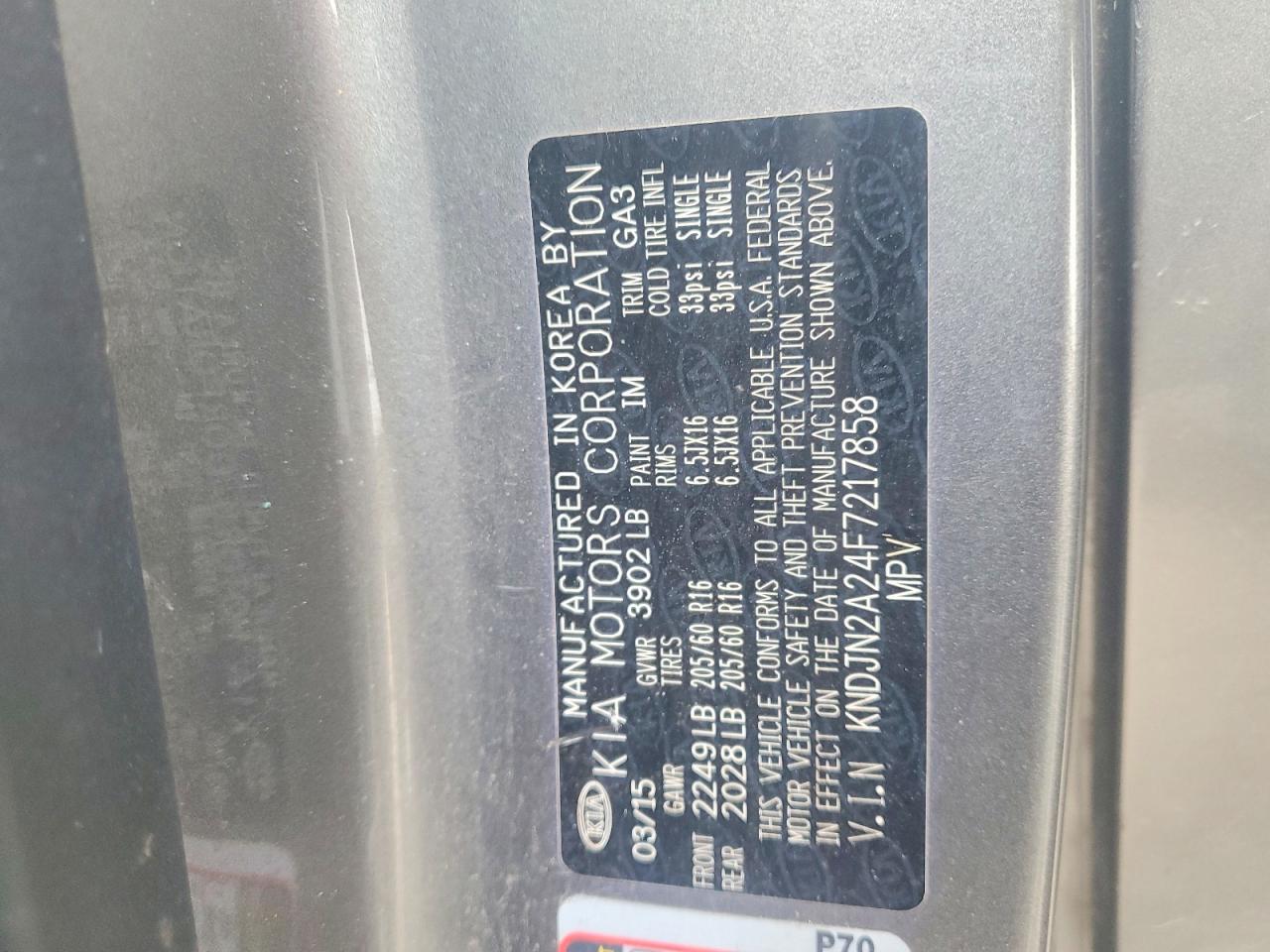 2015 Kia Soul Base Silver vin: KNDJN2A24F7217858