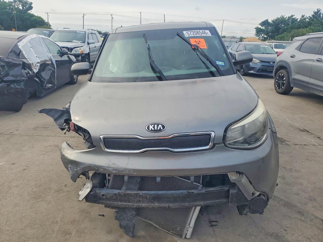 2015 Kia Soul Base Silver vin: KNDJN2A24F7217858