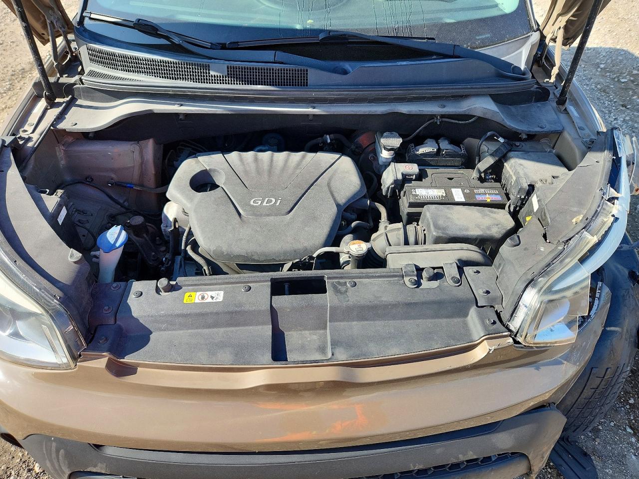 2015 Kia Soul Base Beige vin: KNDJN2A24F7220176