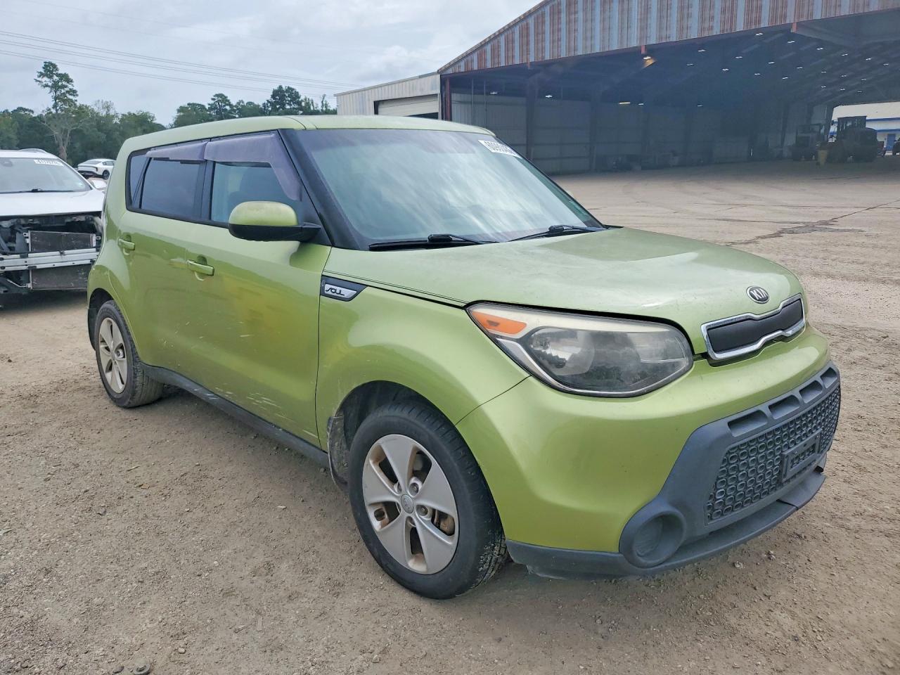 2015 Kia Soul Base Green vin: KNDJN2A24F7752138