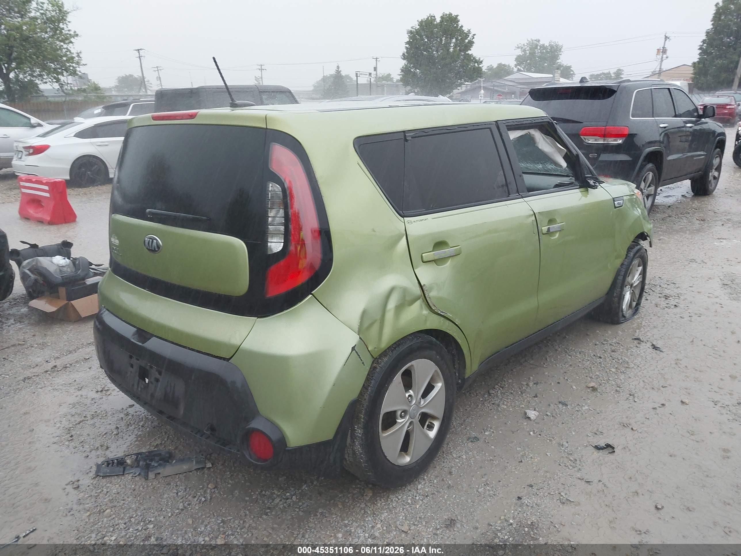 2015 Kia Soul ! Green vin: KNDJN2A24F7753290