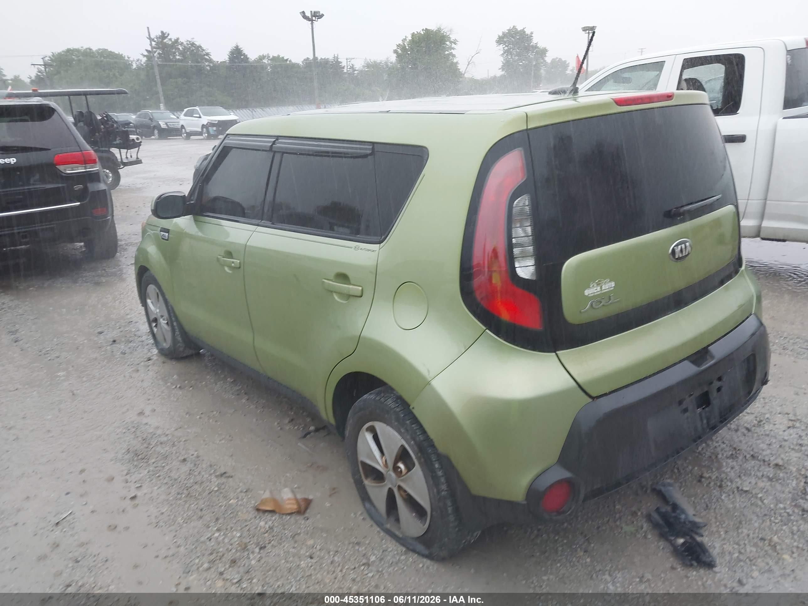 2015 Kia Soul ! Green vin: KNDJN2A24F7753290