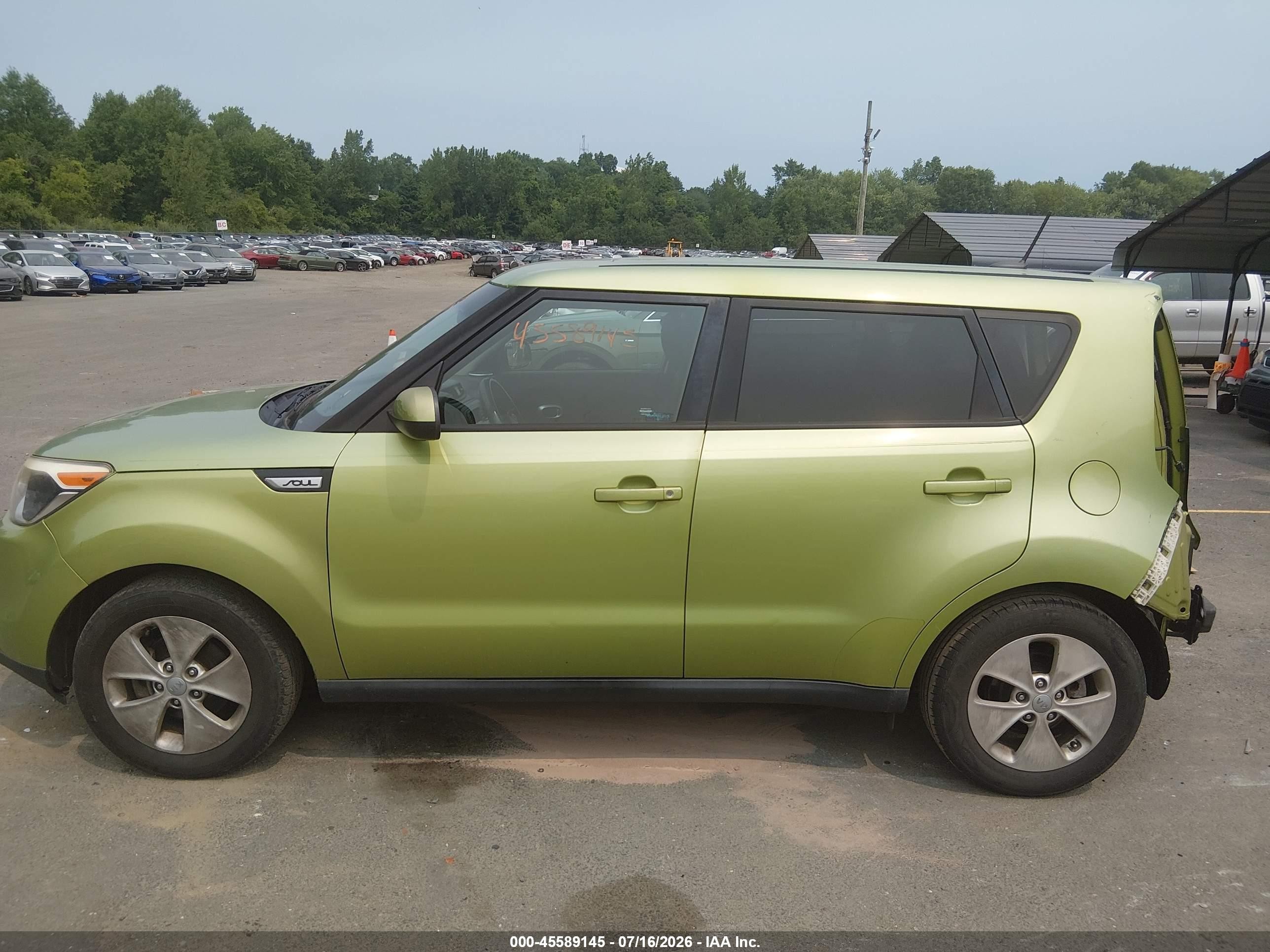 2015 Kia Soul   Green vin: KNDJN2A24F7770915