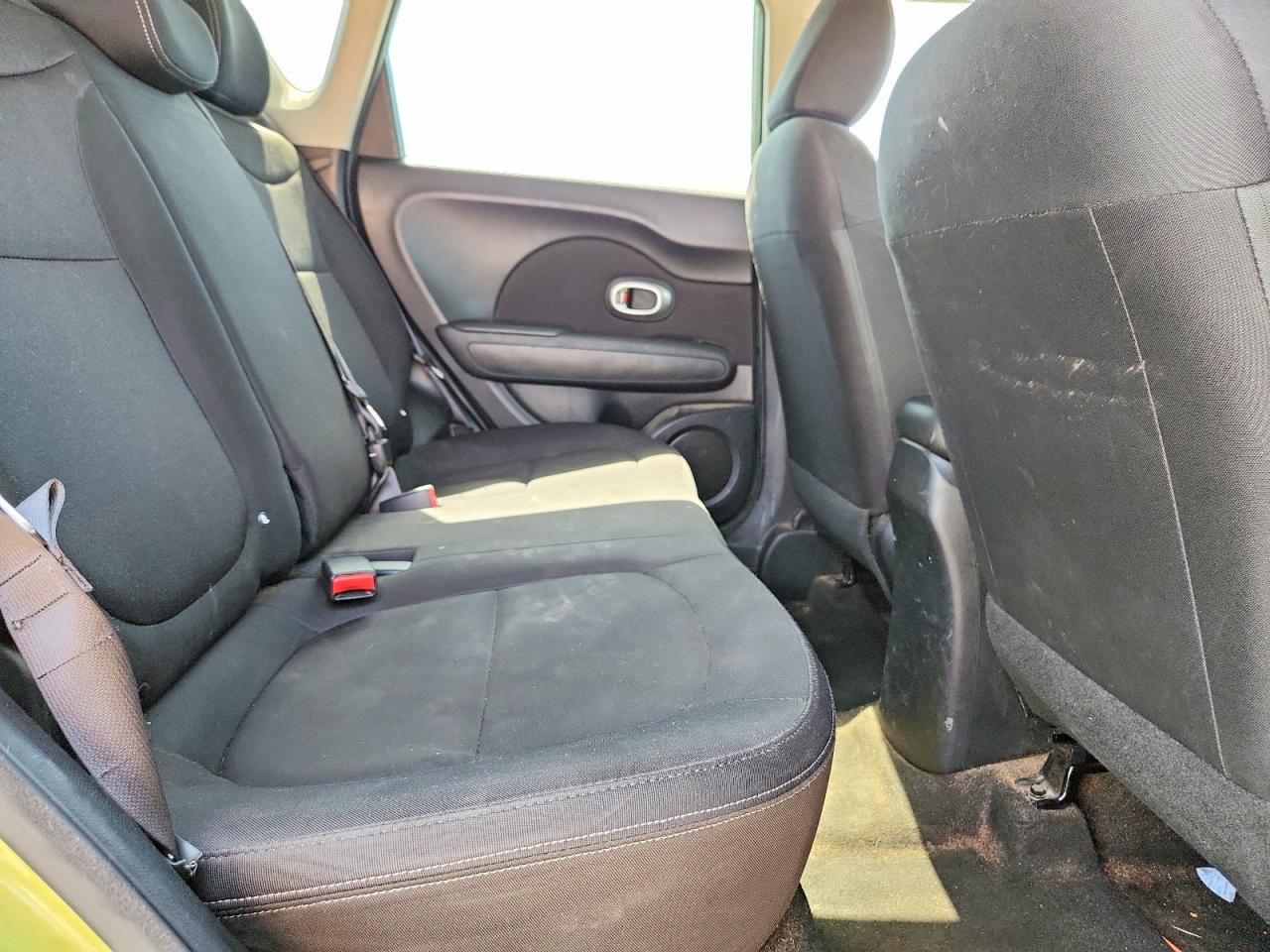 2015 Kia Soul Base Зеленый vin: KNDJN2A24F7793997