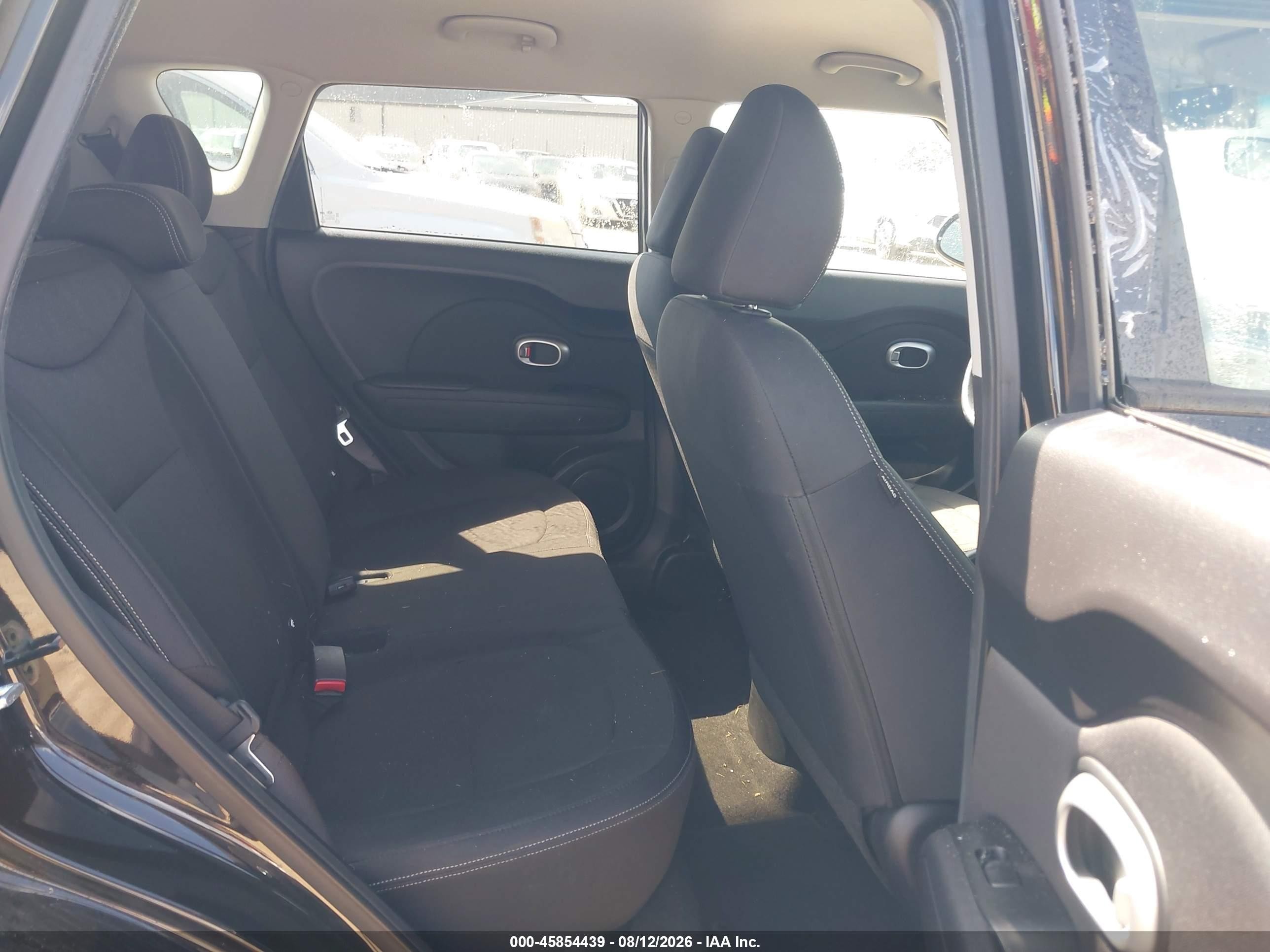 2015 Kia Soul ! Черный vin: KNDJN2A24F7814976