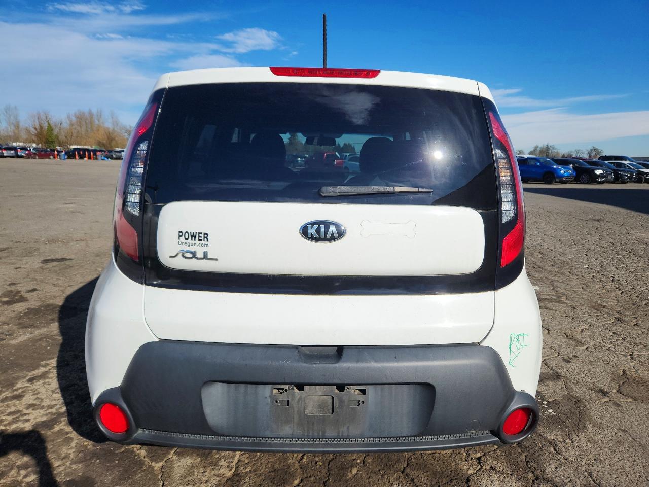 2016 Kia Soul White vin: KNDJN2A24G7357796