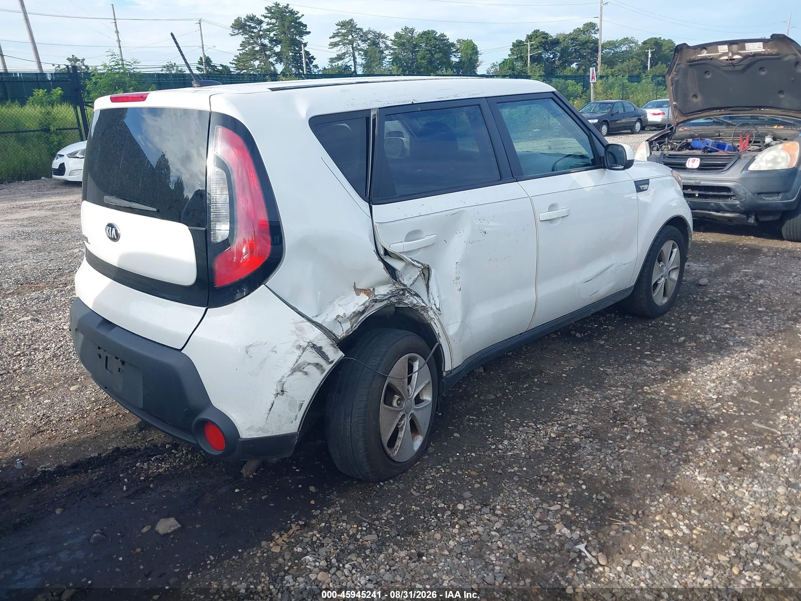 2014 Kia Soul   Белый vin: KNDJN2A25E7001175