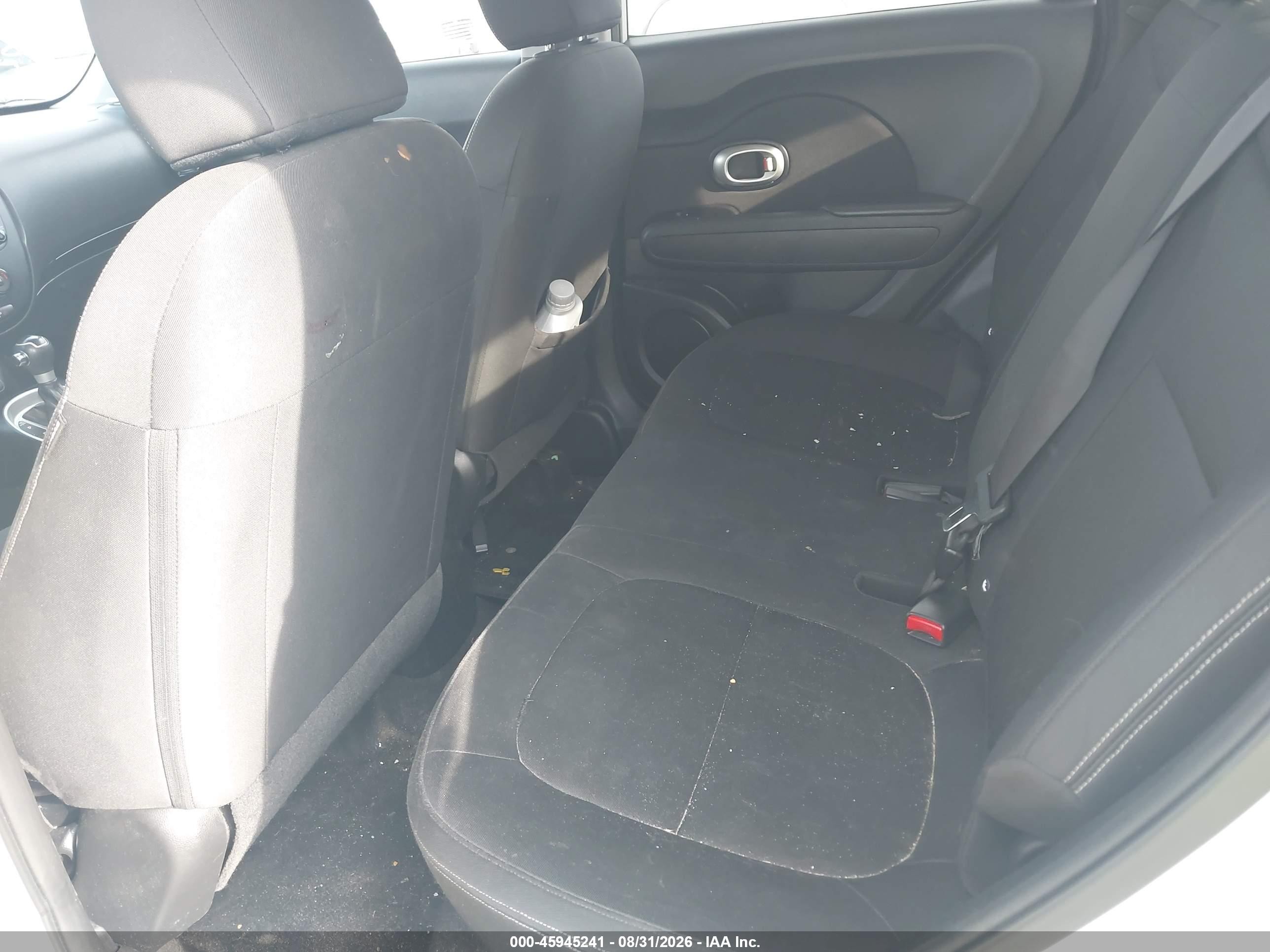 2014 Kia Soul   Белый vin: KNDJN2A25E7001175