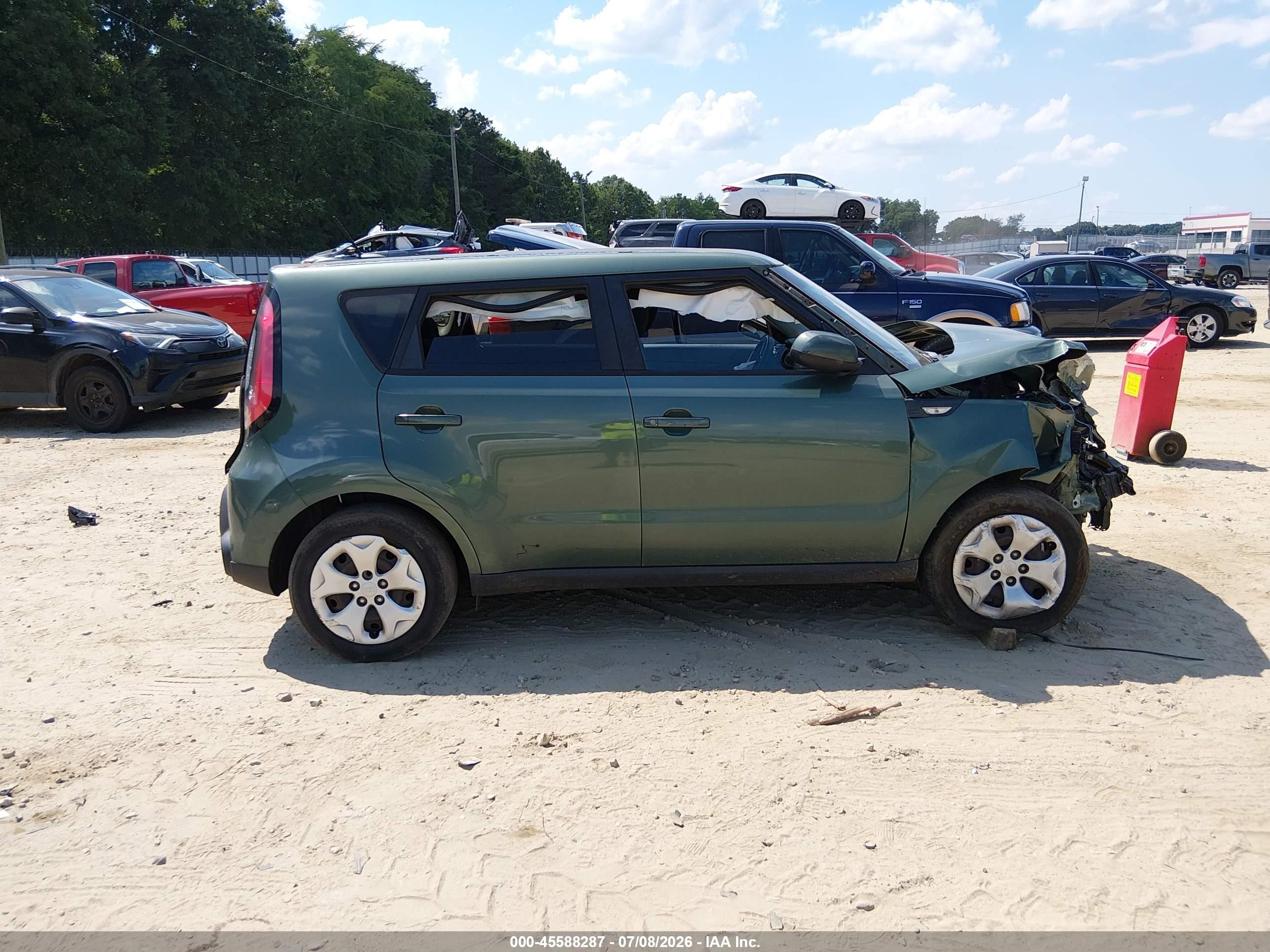 2014 Kia Soul   Green vin: KNDJN2A25E7029896