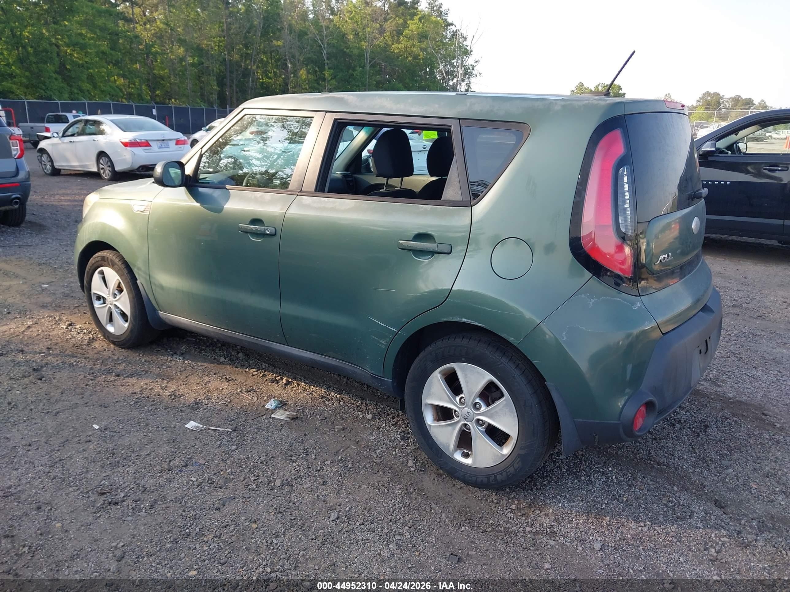 2014 Kia Soul Green vin: KNDJN2A25E7033835