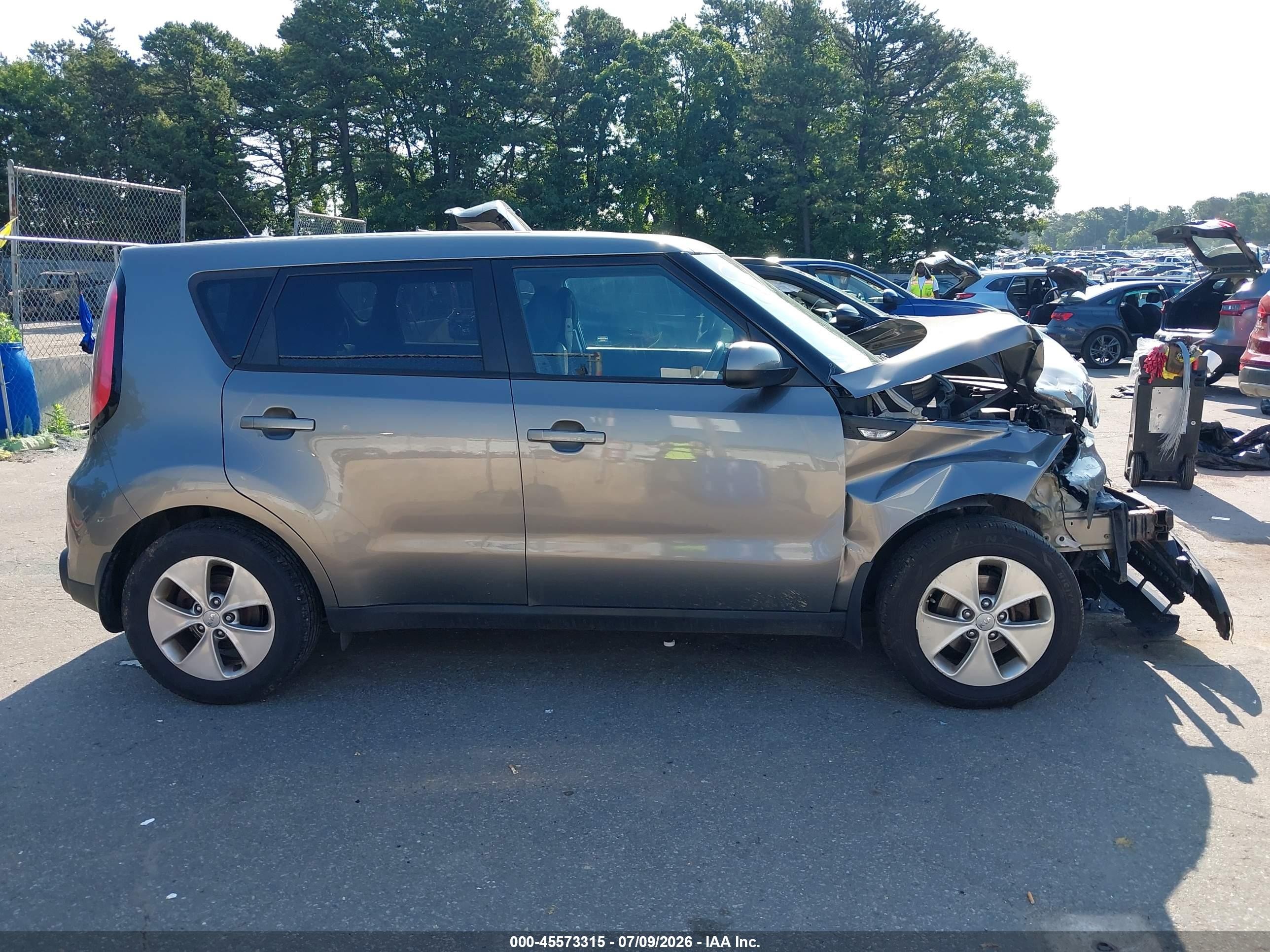 2014 Kia Soul   Gray vin: KNDJN2A25E7064454
