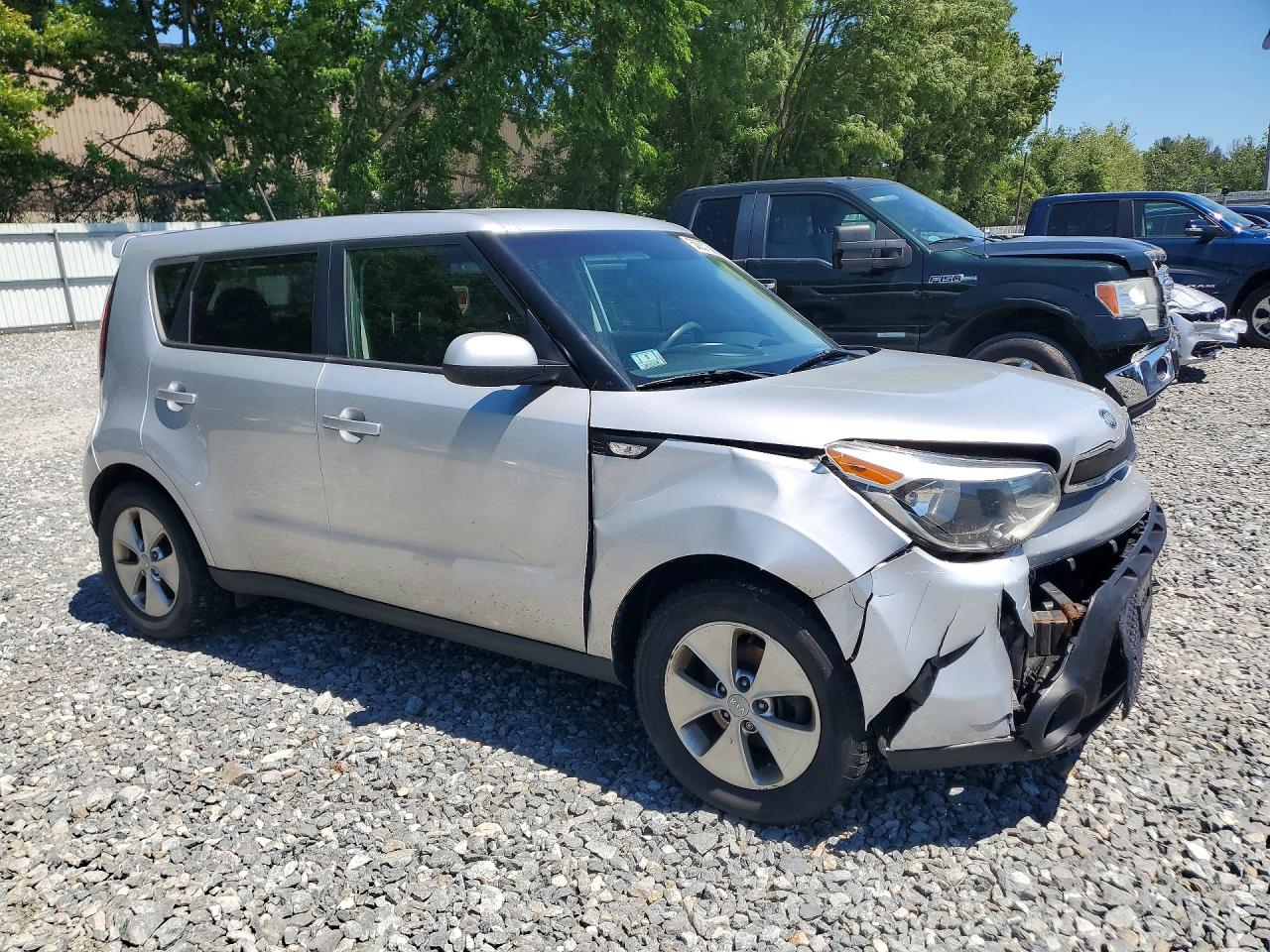 2014 Kia Soul Base Серебряный vin: KNDJN2A25E7700726