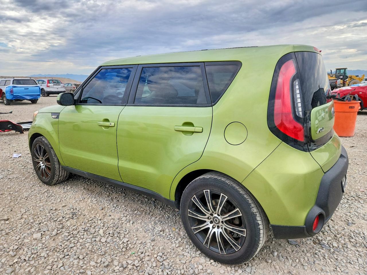 2014 Kia Soul Base Зеленый vin: KNDJN2A25E7708583