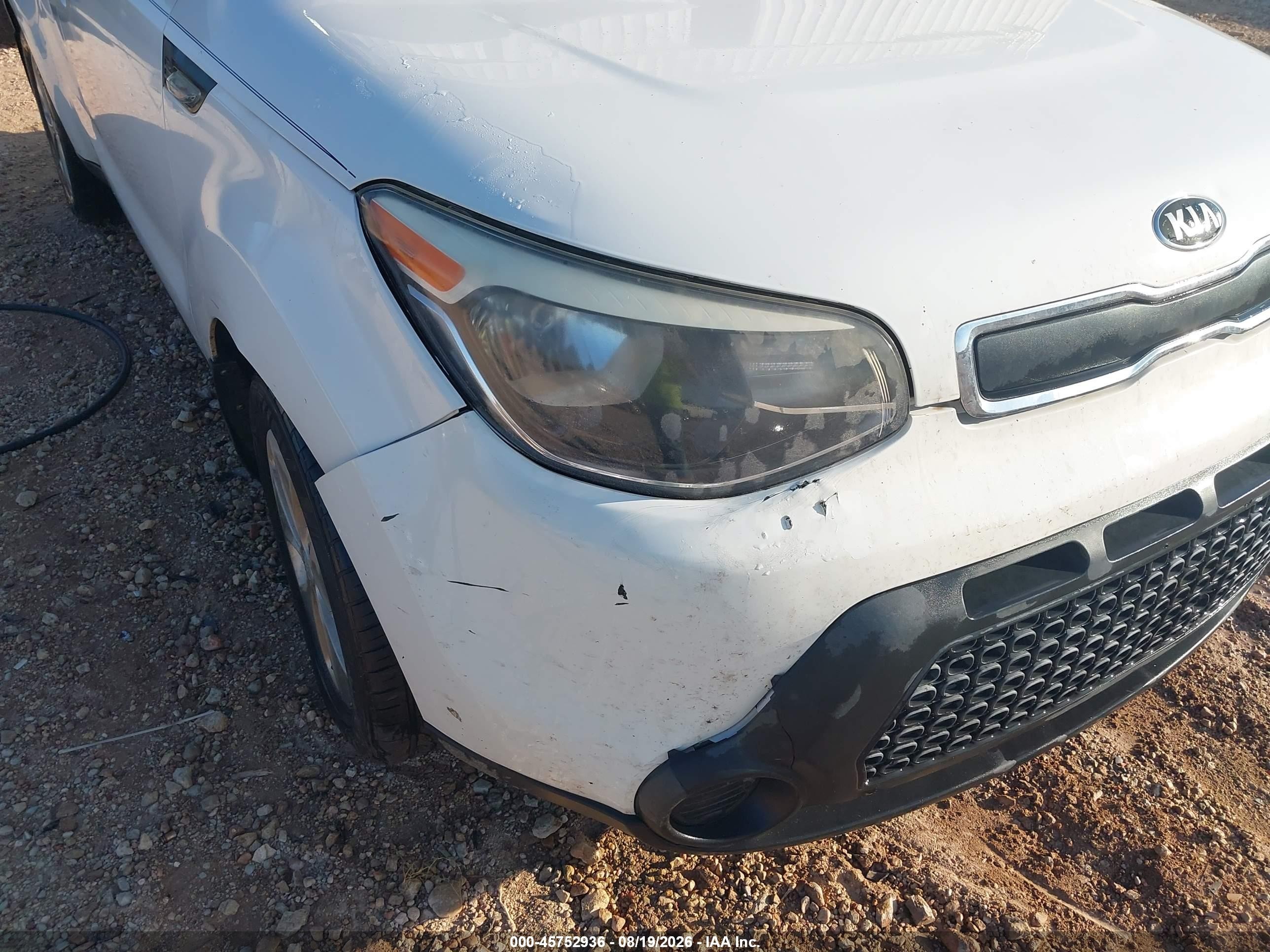 2014 Kia Soul   Белый vin: KNDJN2A25E7710091