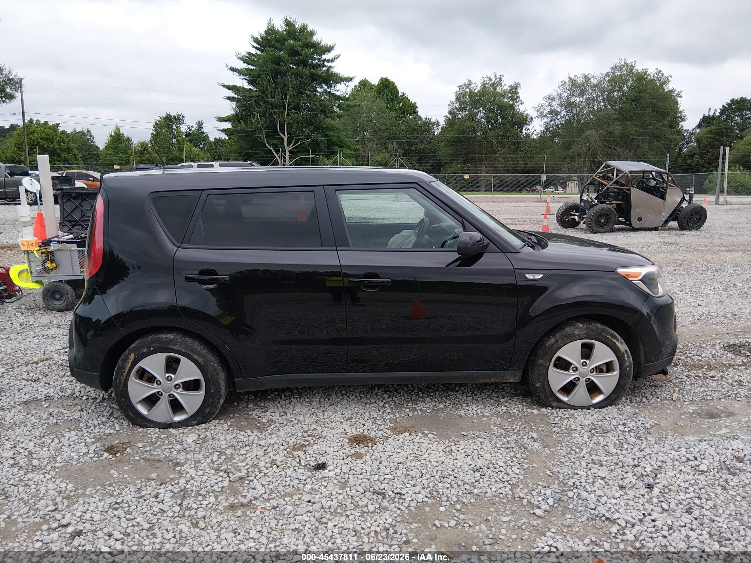 2014 Kia Soul   Black vin: KNDJN2A25E7718210
