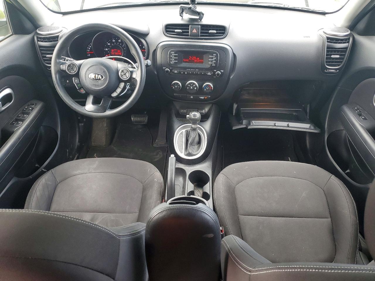2014 Kia Soul Base Green vin: KNDJN2A25E7743396